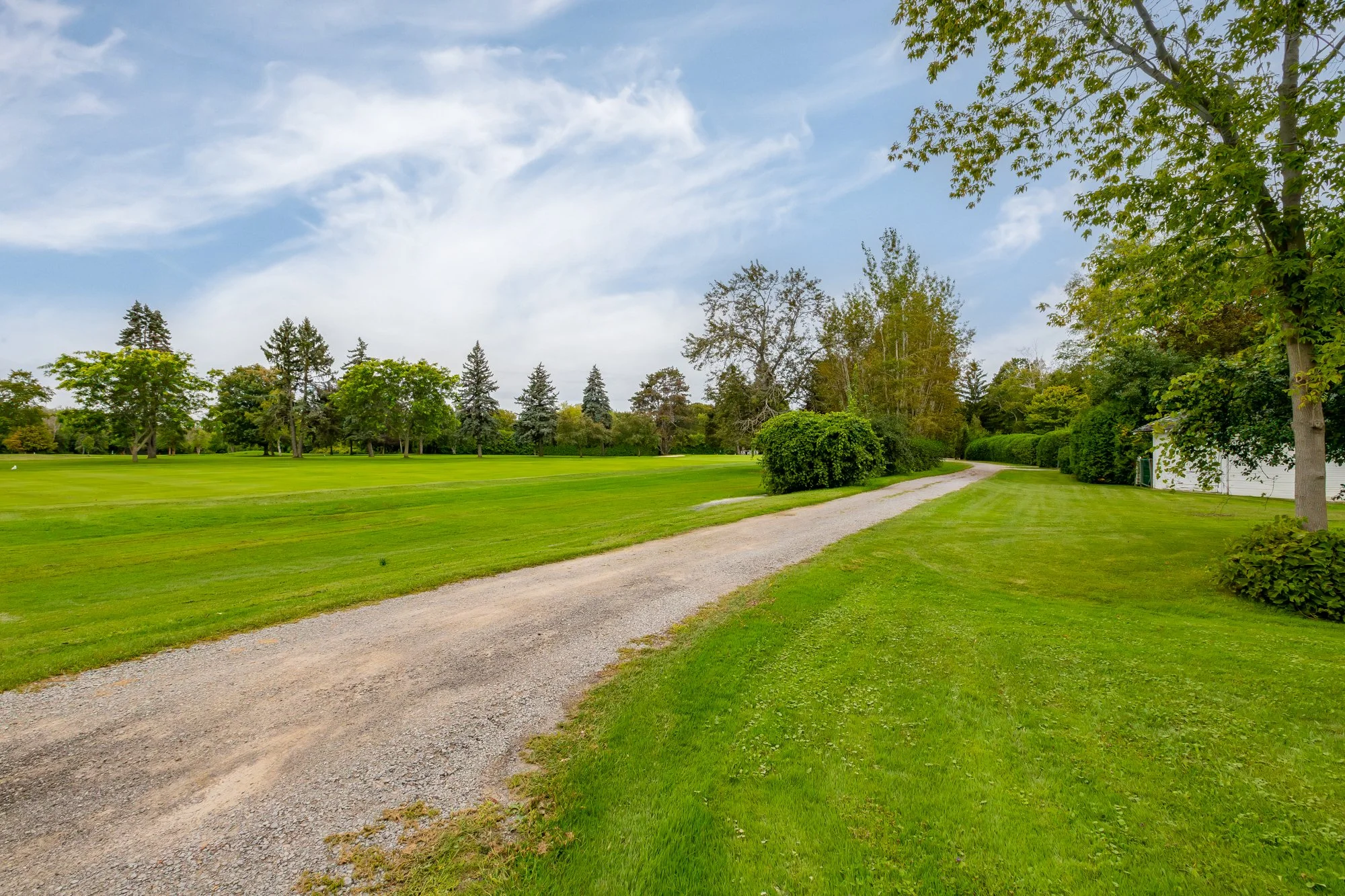 913 Lake Drive North, Georgina-72.jpg
