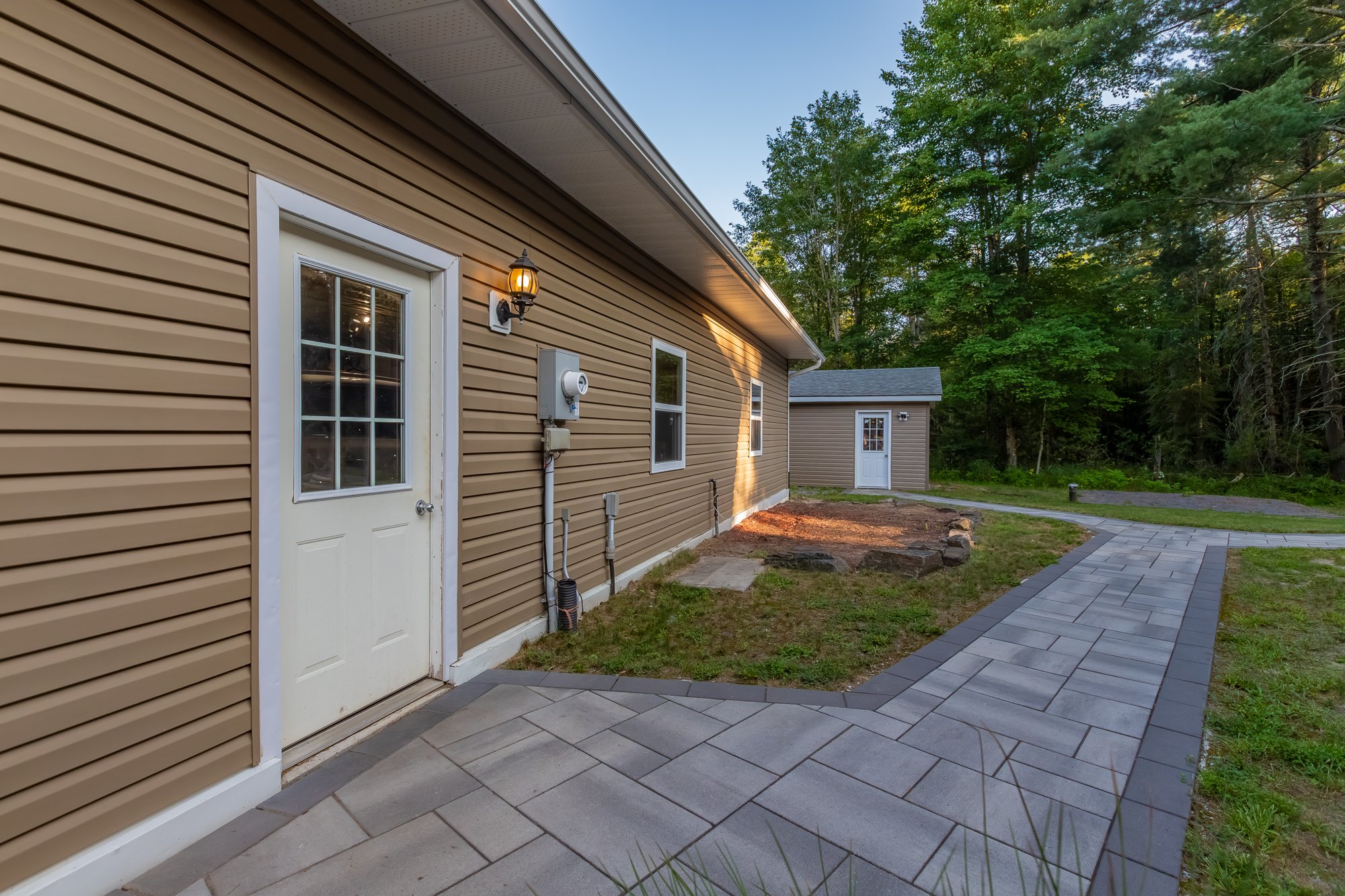 419 South Mary Lake Road, Port Sydney-29.jpg
