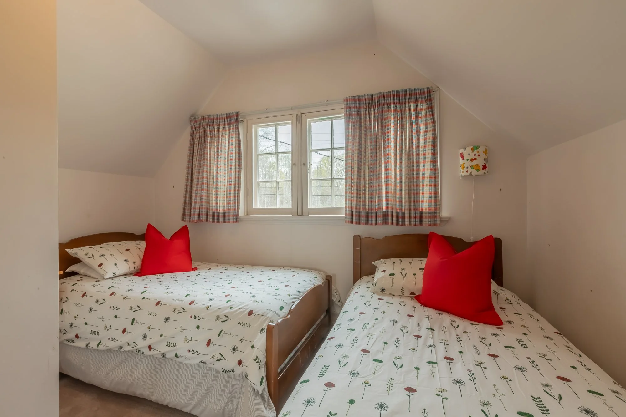 724 Lake Drive North, Roches Point-123.jpg