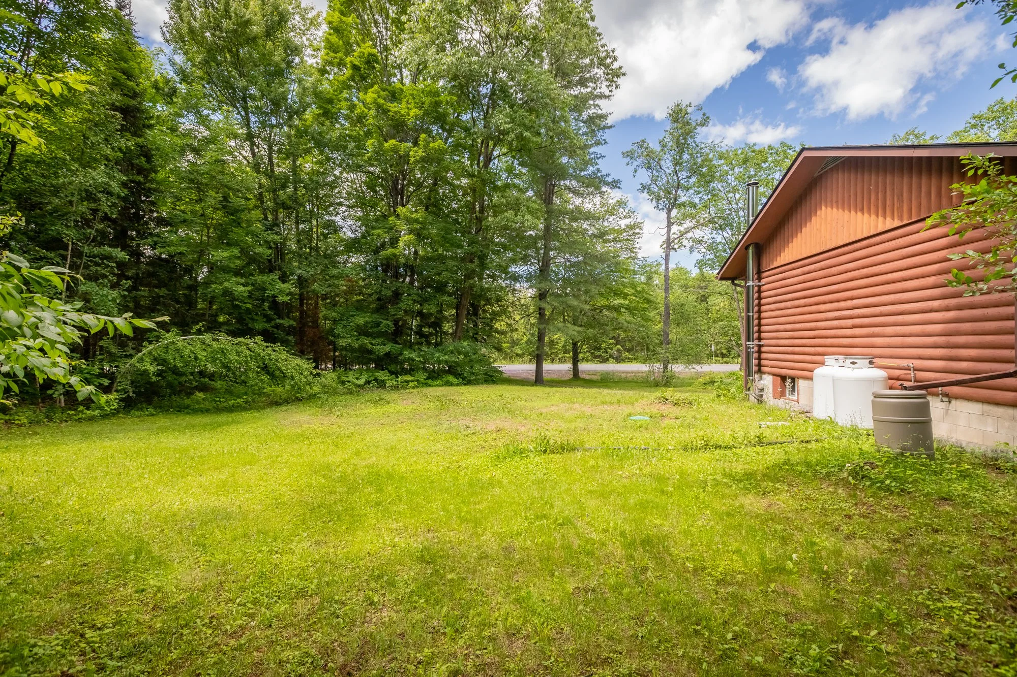 3016 Highway 118 East, Bracebridge-17.jpg
