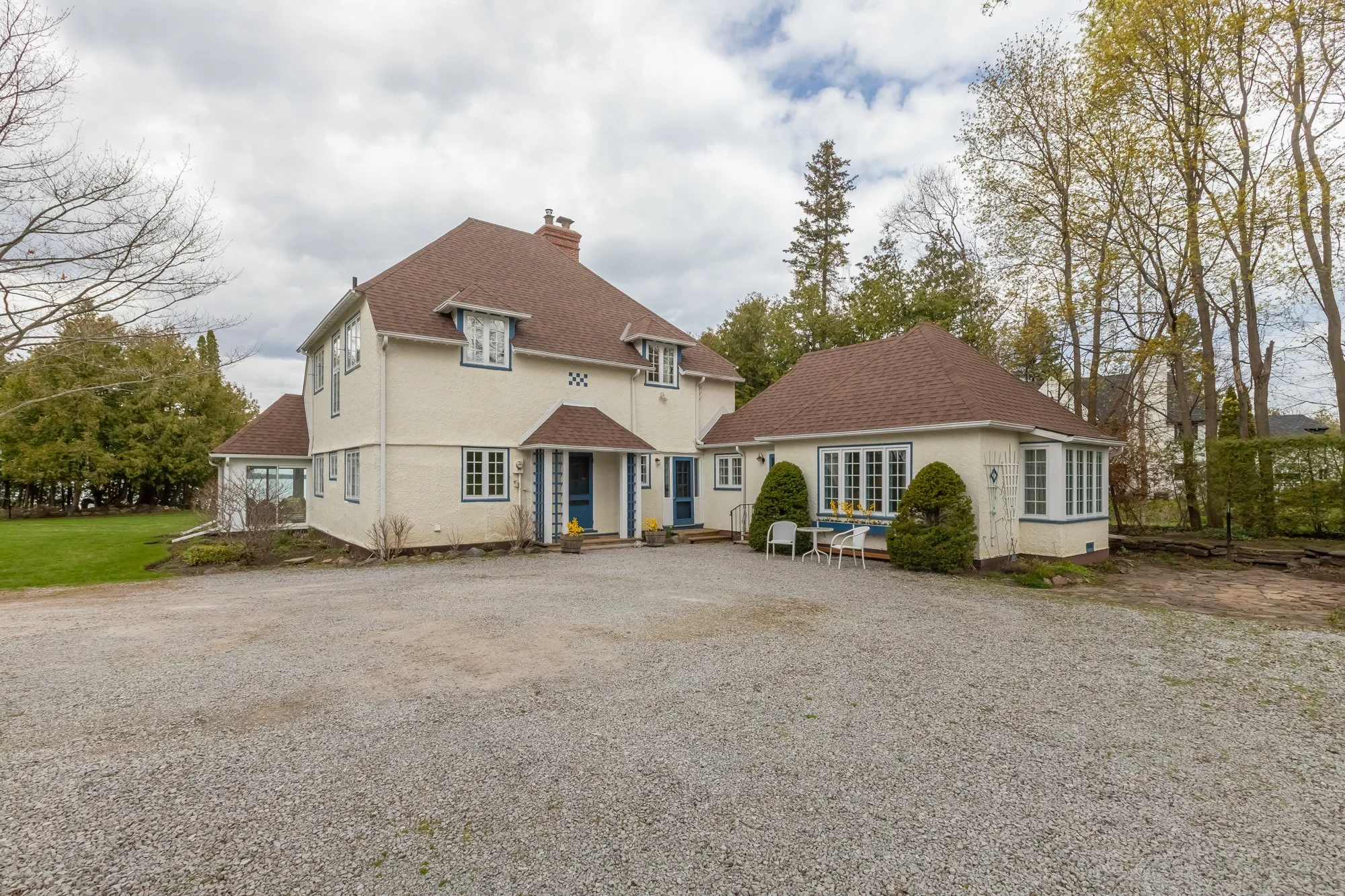 724 Lake Drive North, Roches Point-27.jpg