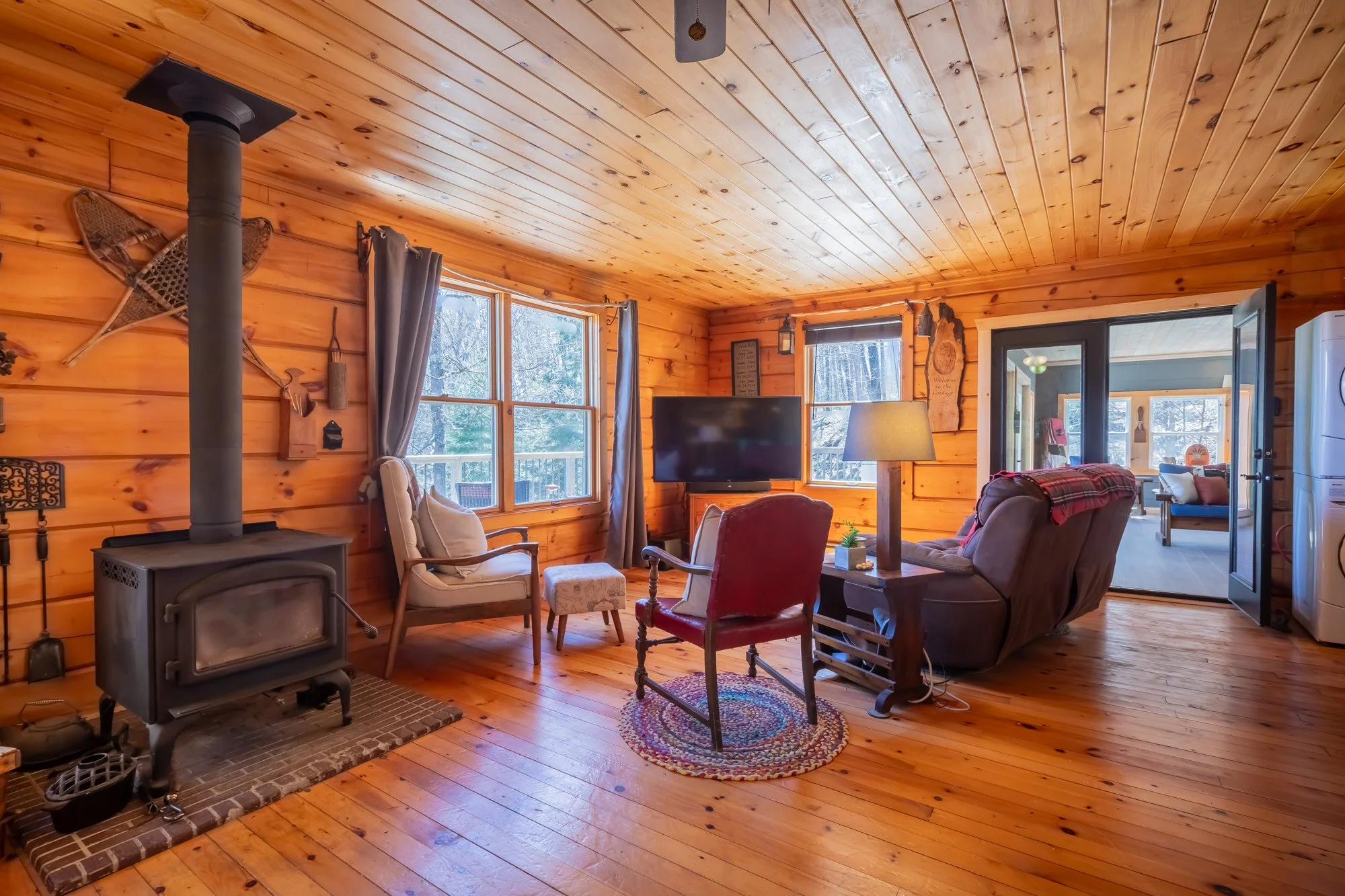 1113 Crobiel Lake Drive, Dorset-14.jpg