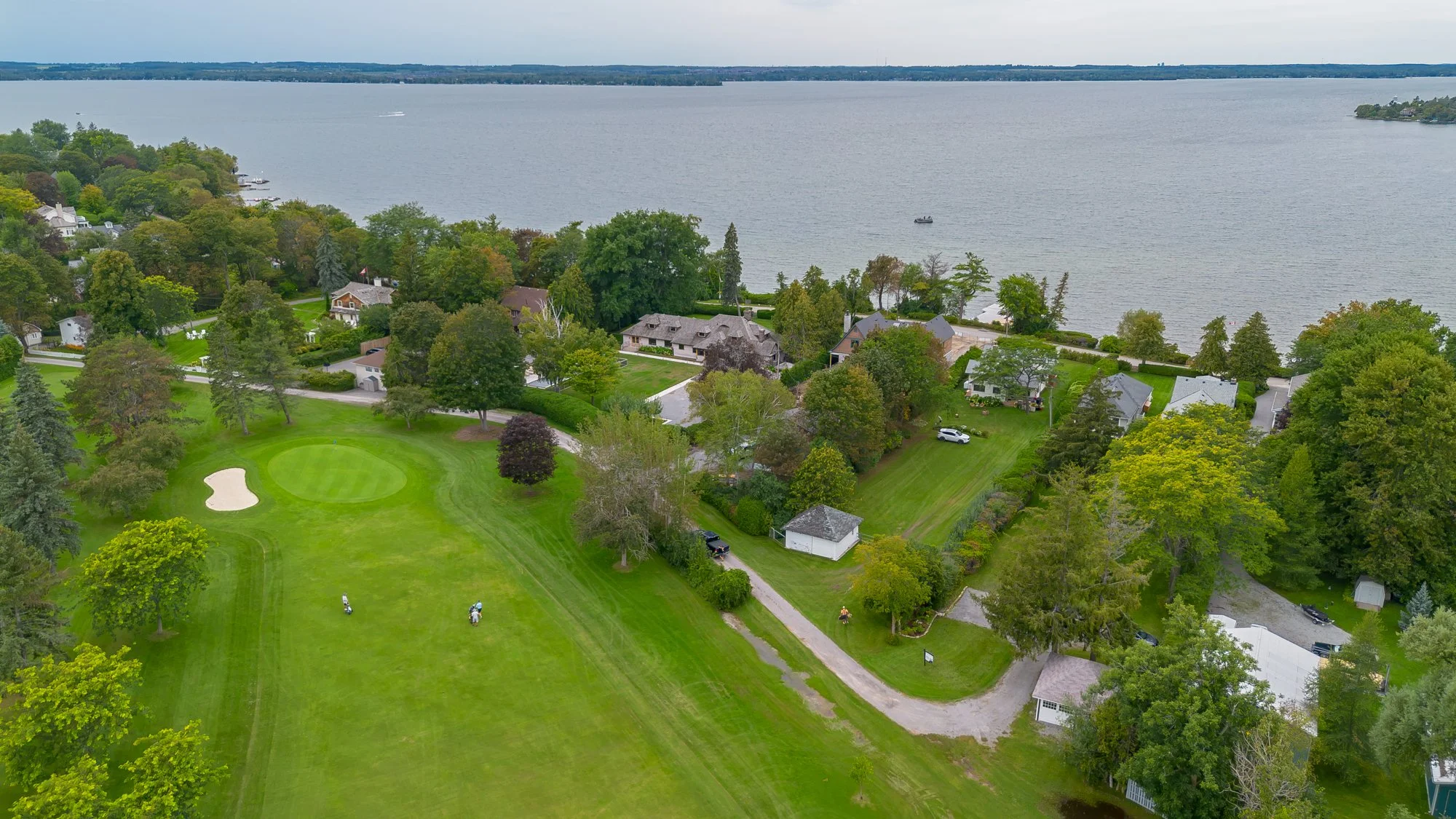 913 Lake Drive North, Georgina-75.jpg