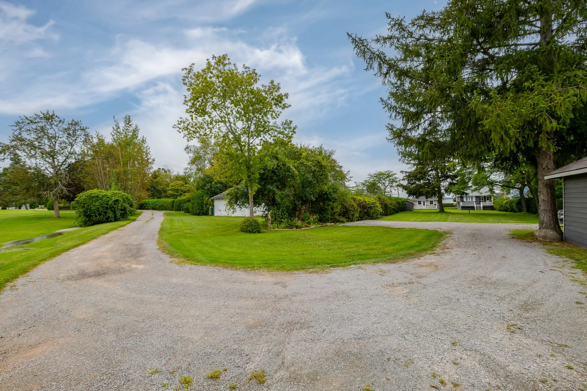 913 Lake Drive North, Georgina-73.jpg
