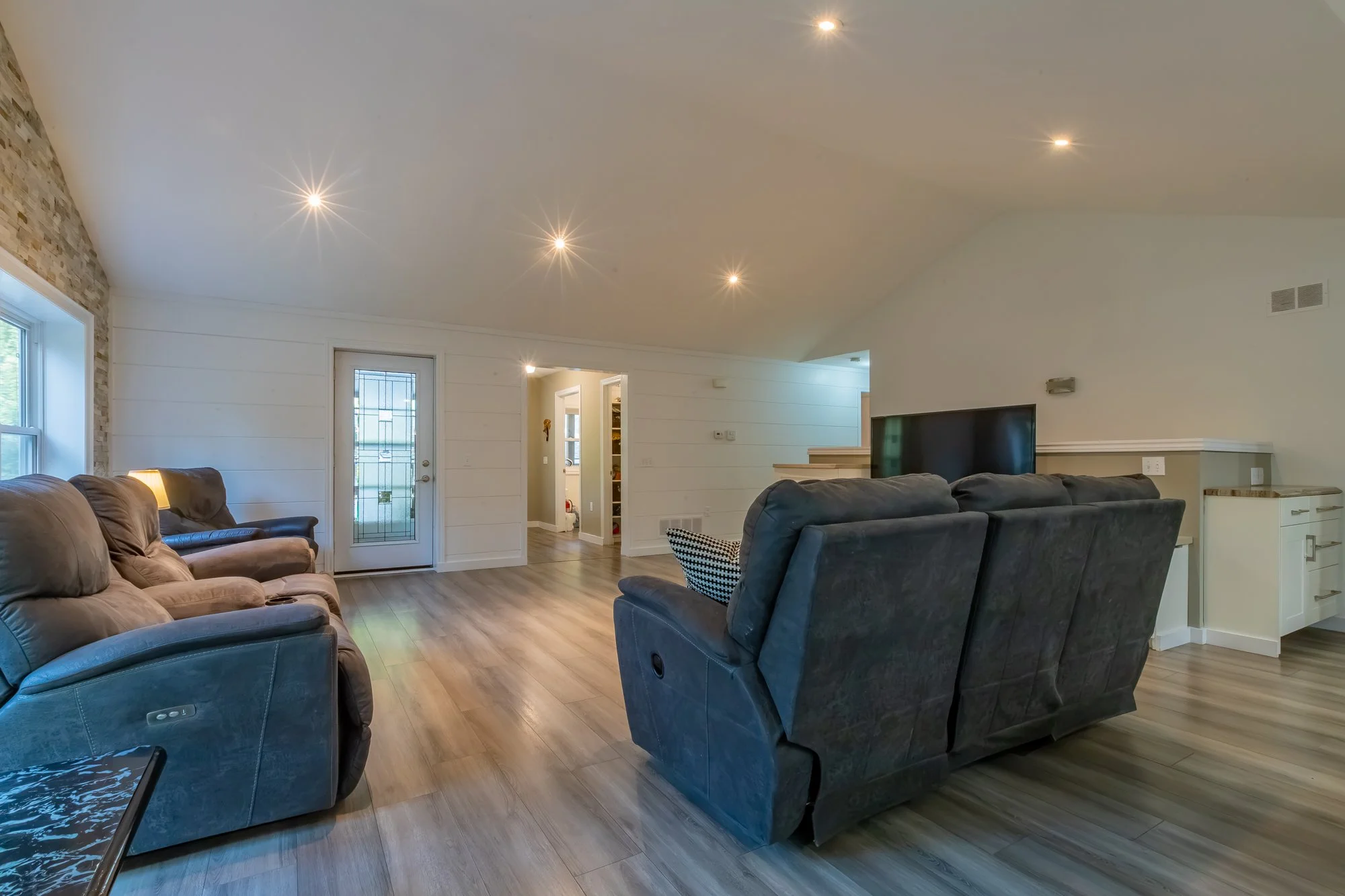 419 South Mary Lake Road, Port Sydney-66.jpg