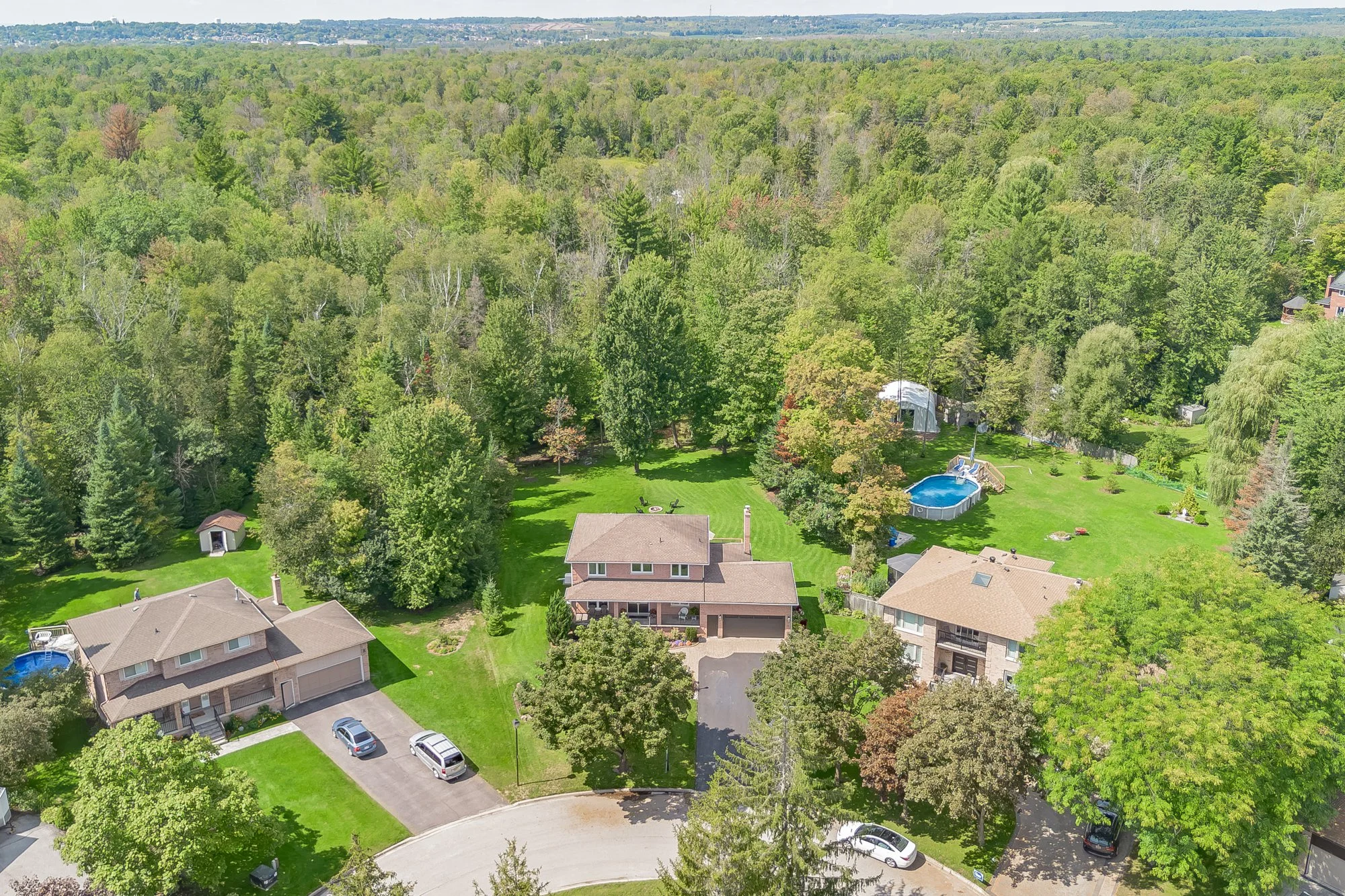 34 Amberglen Court, Holland Landing-110.jpg