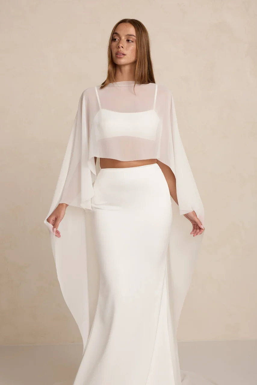 CHIFFONCAPE_MWLBRIDE_ECOM_1.webp