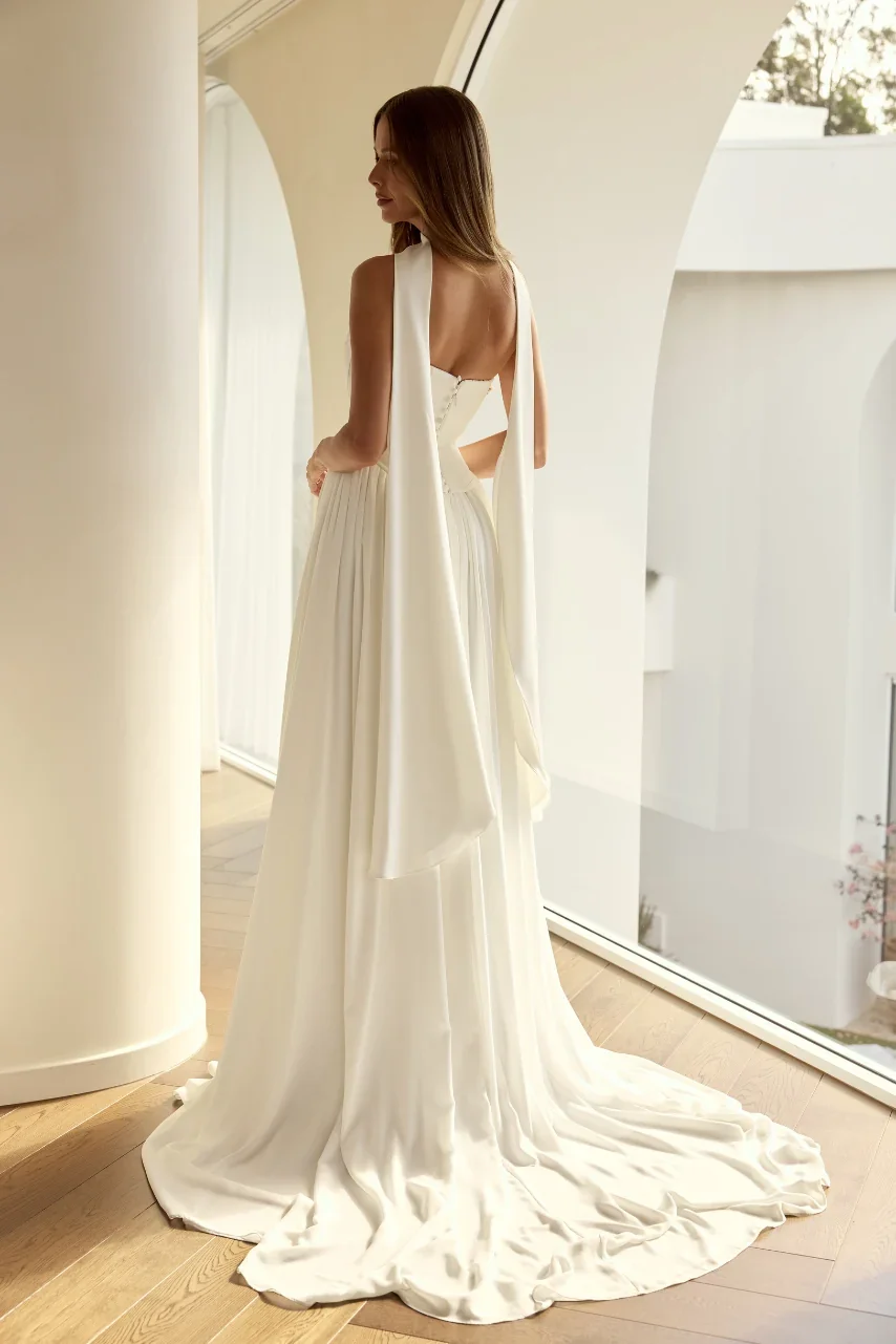 MWL_BRIDE_MINI_SATIN_SCARF_2.webp
