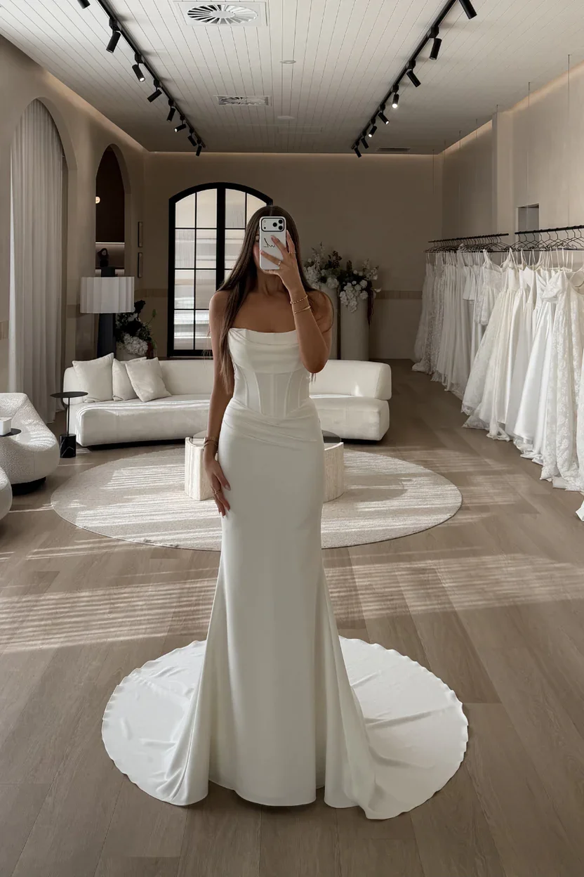 MWL_Bride_Cruz_Wedding_Dress_34.webp