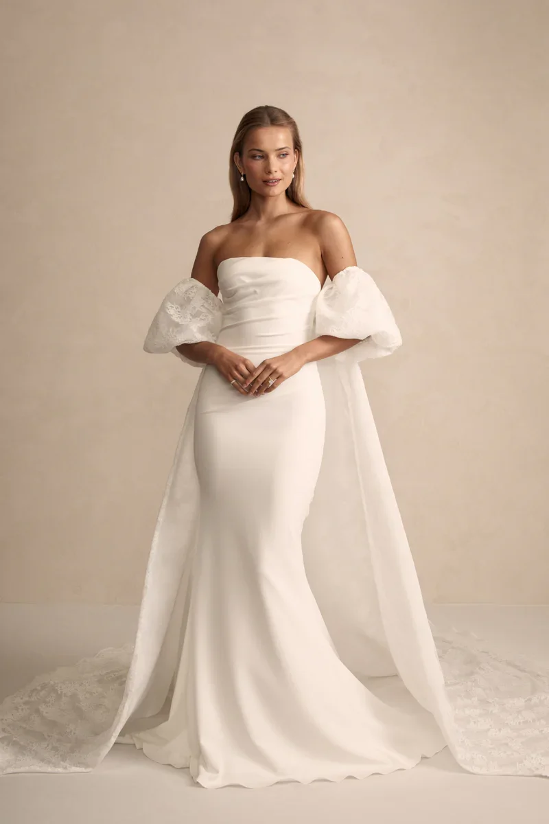 prim-cape-wedding-dress-made-with-love-bridal-product-8.webp