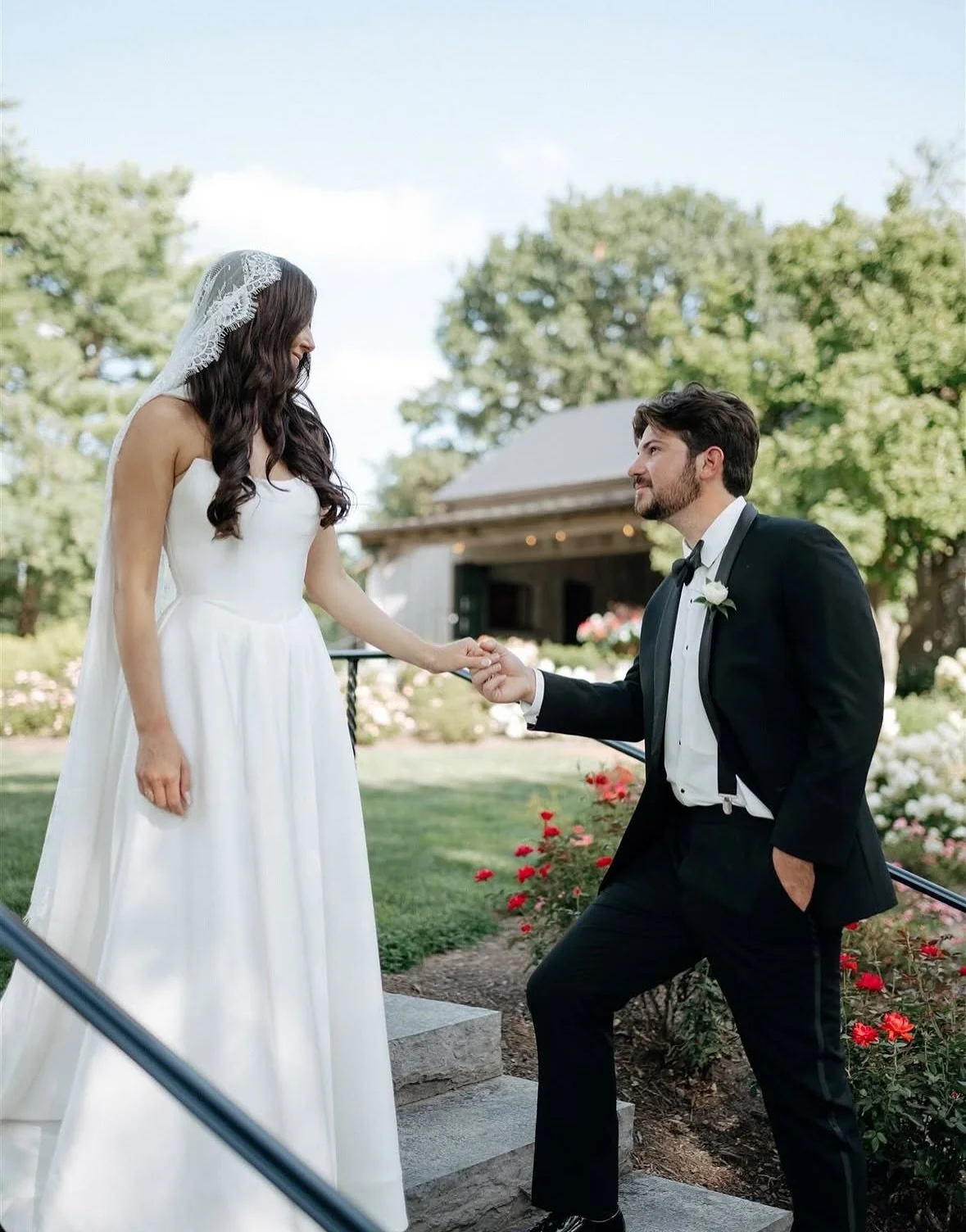 Recent dream girls in their dream worlds 🌎🩵☁️✨