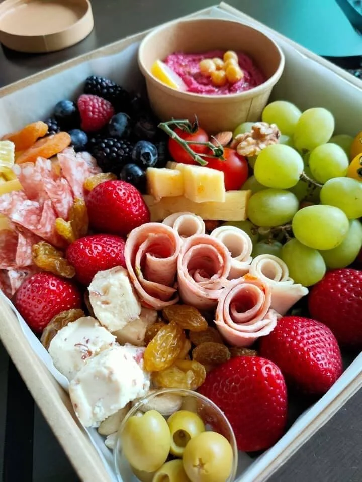 An aesthetic platter fit for a King