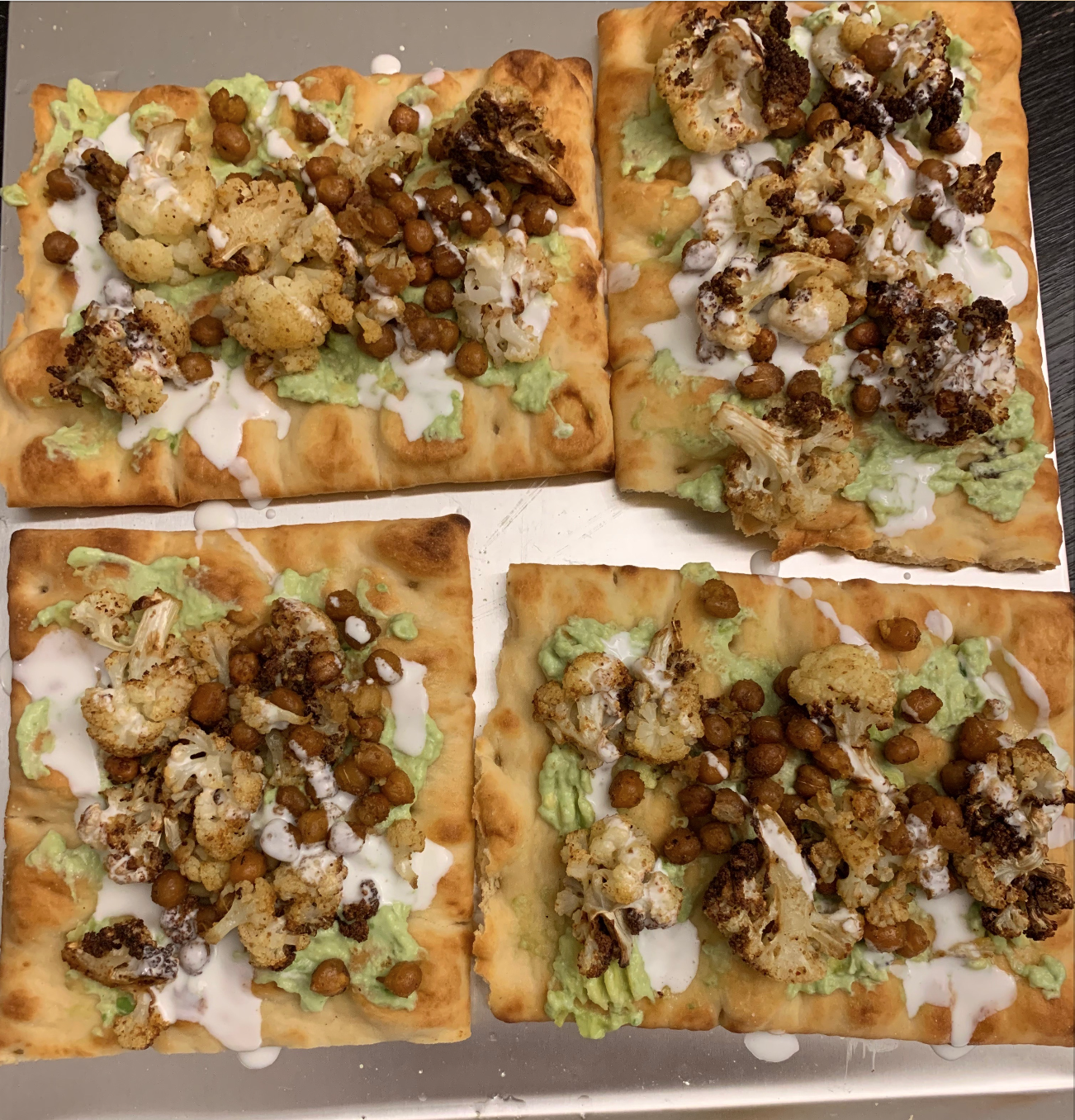 15-Minute Cauliflower & Chickpea Flatbread