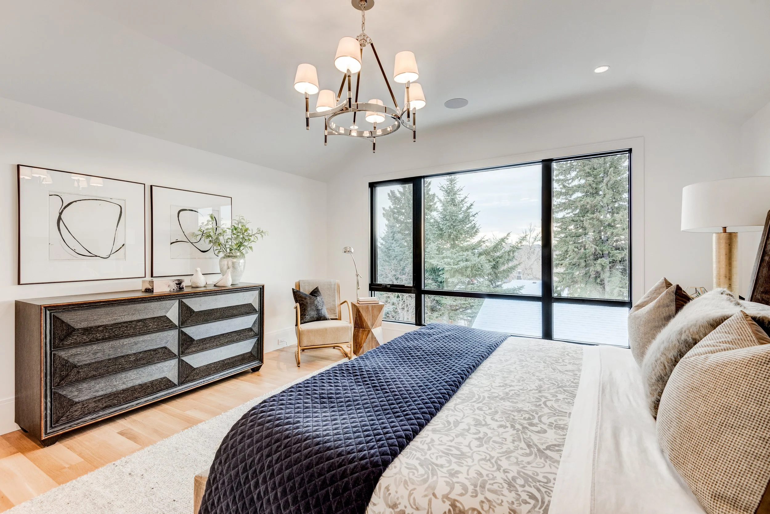 12.16.2020 - Joel Semmens - 2819 11 Ave NW-55.jpg