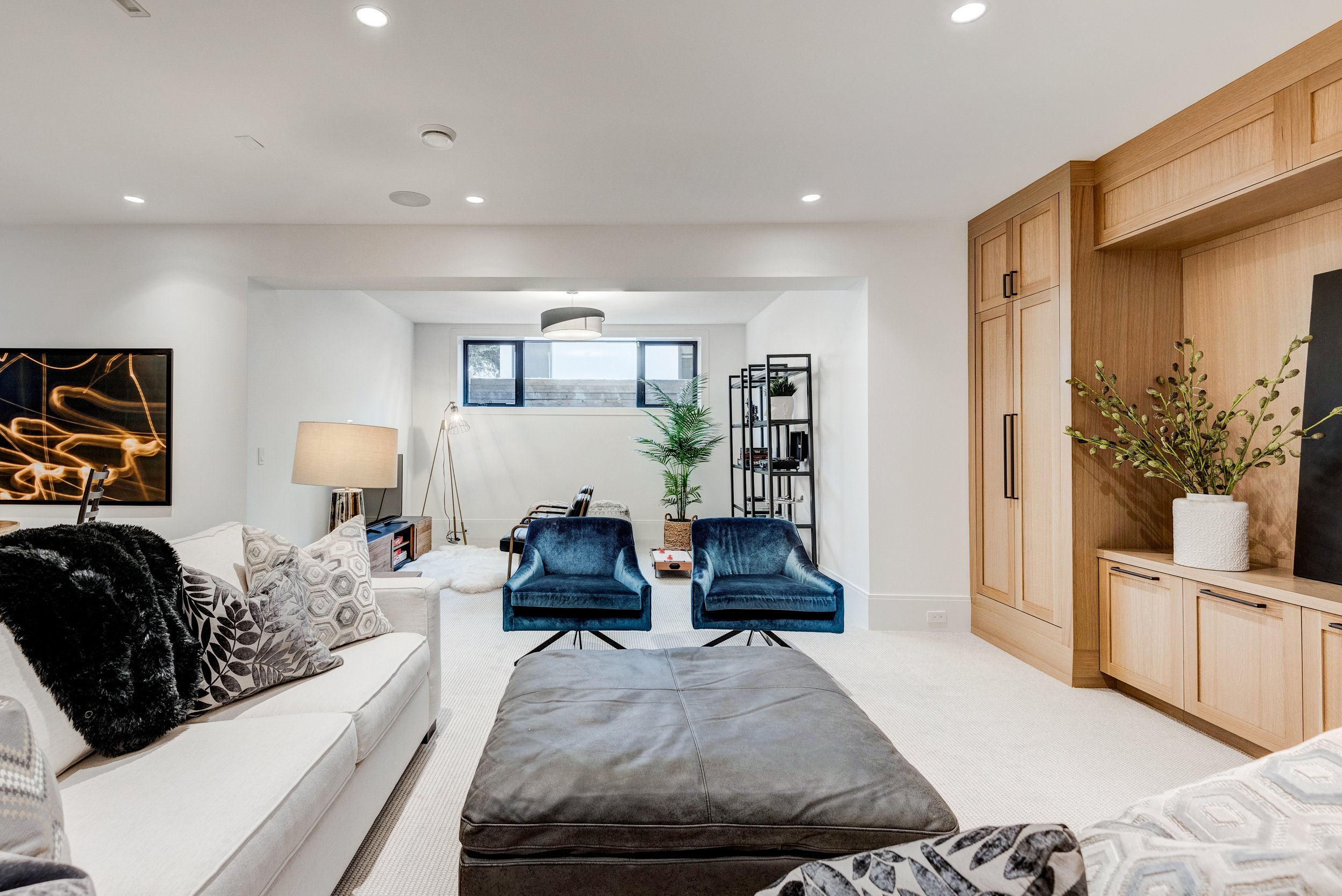 12.16.2020 - Joel Semmens - 2819 11 Ave NW-69.jpg