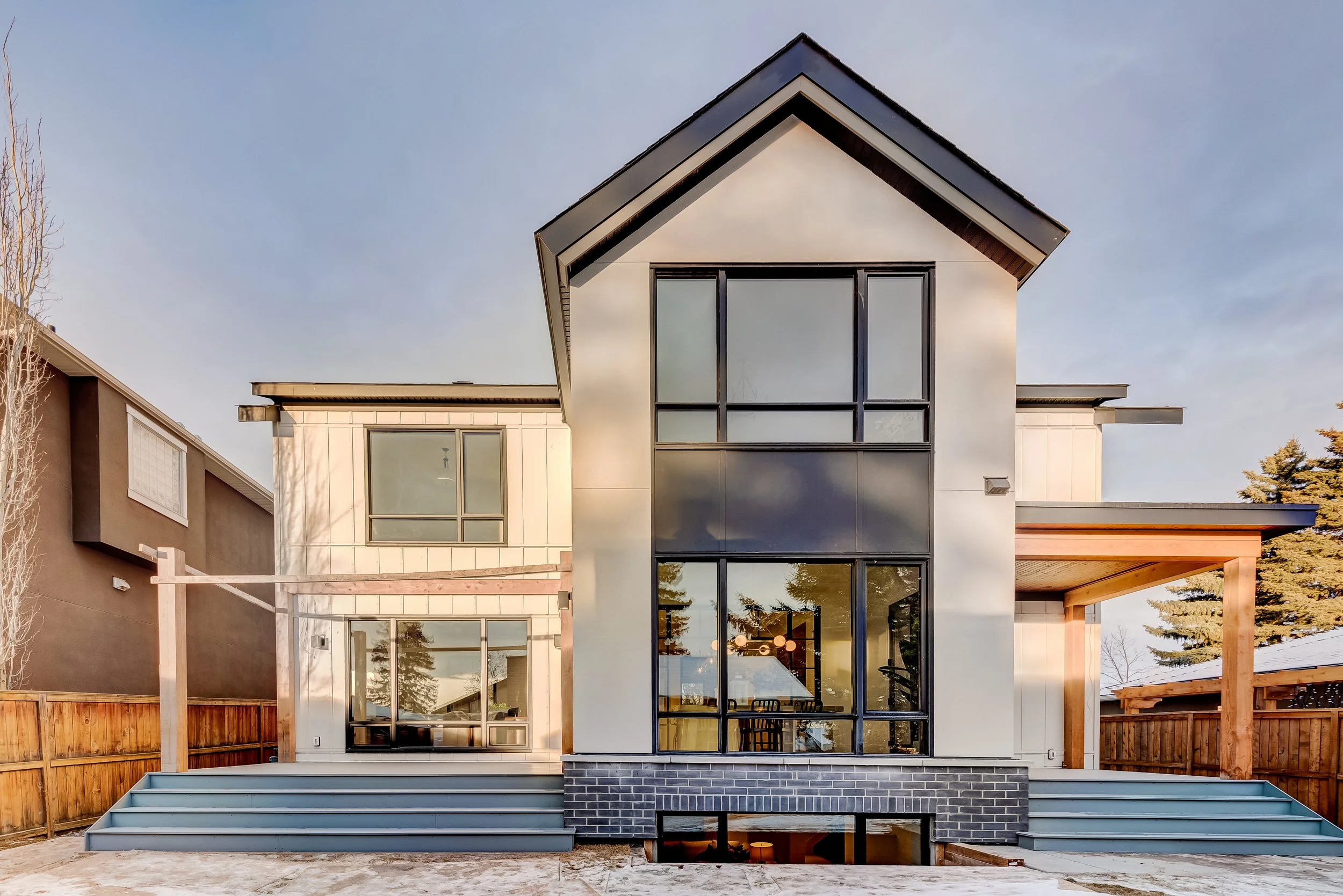 12.16.2020 - Joel Semmens - 2819 11 Ave NW-84.jpg