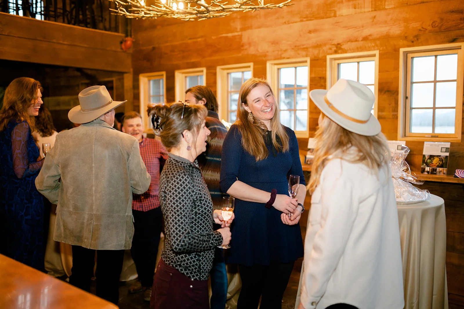 Champagne on Snow 2024-129.jpg