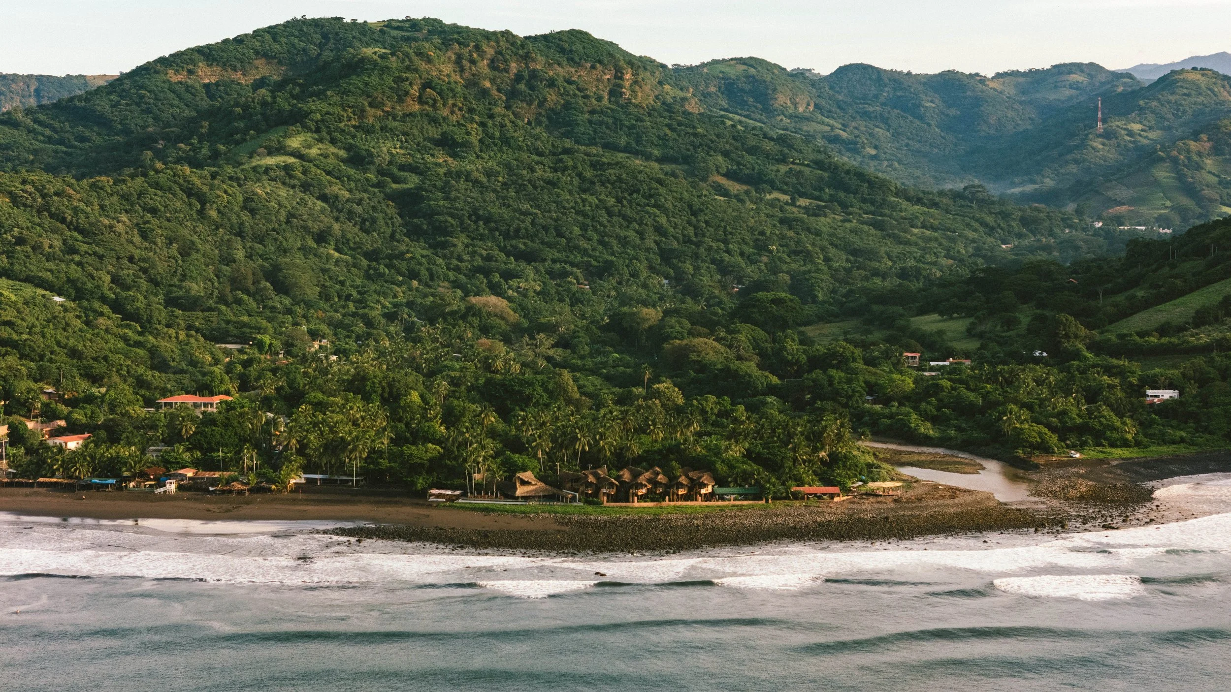 The Gathering: Tierra y Tides - 100 hr Advanced Teacher Training Retreat - Teotepeque, El Salvador