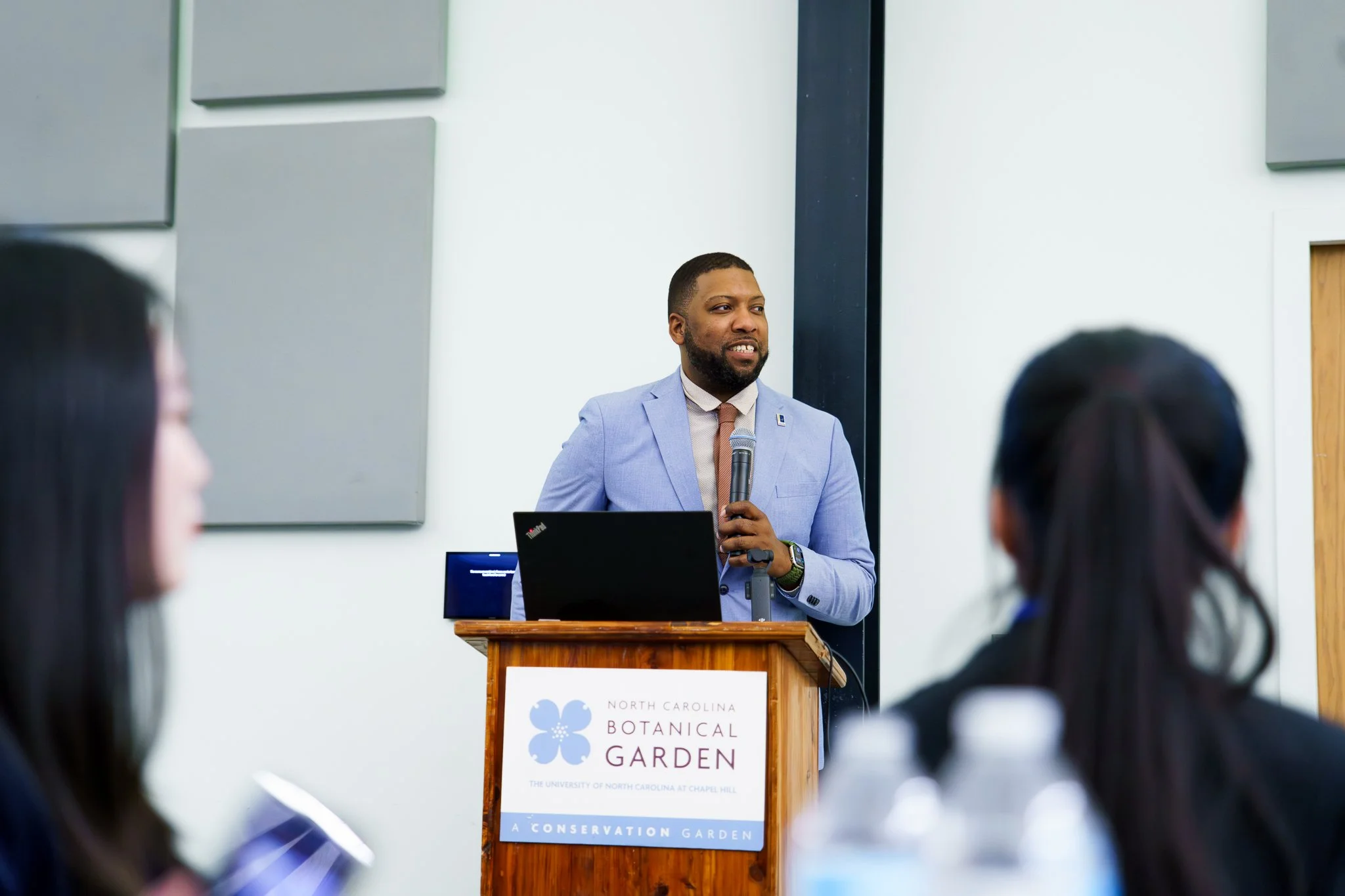 Durham Mayor Leonardo Williams giving introduction speech