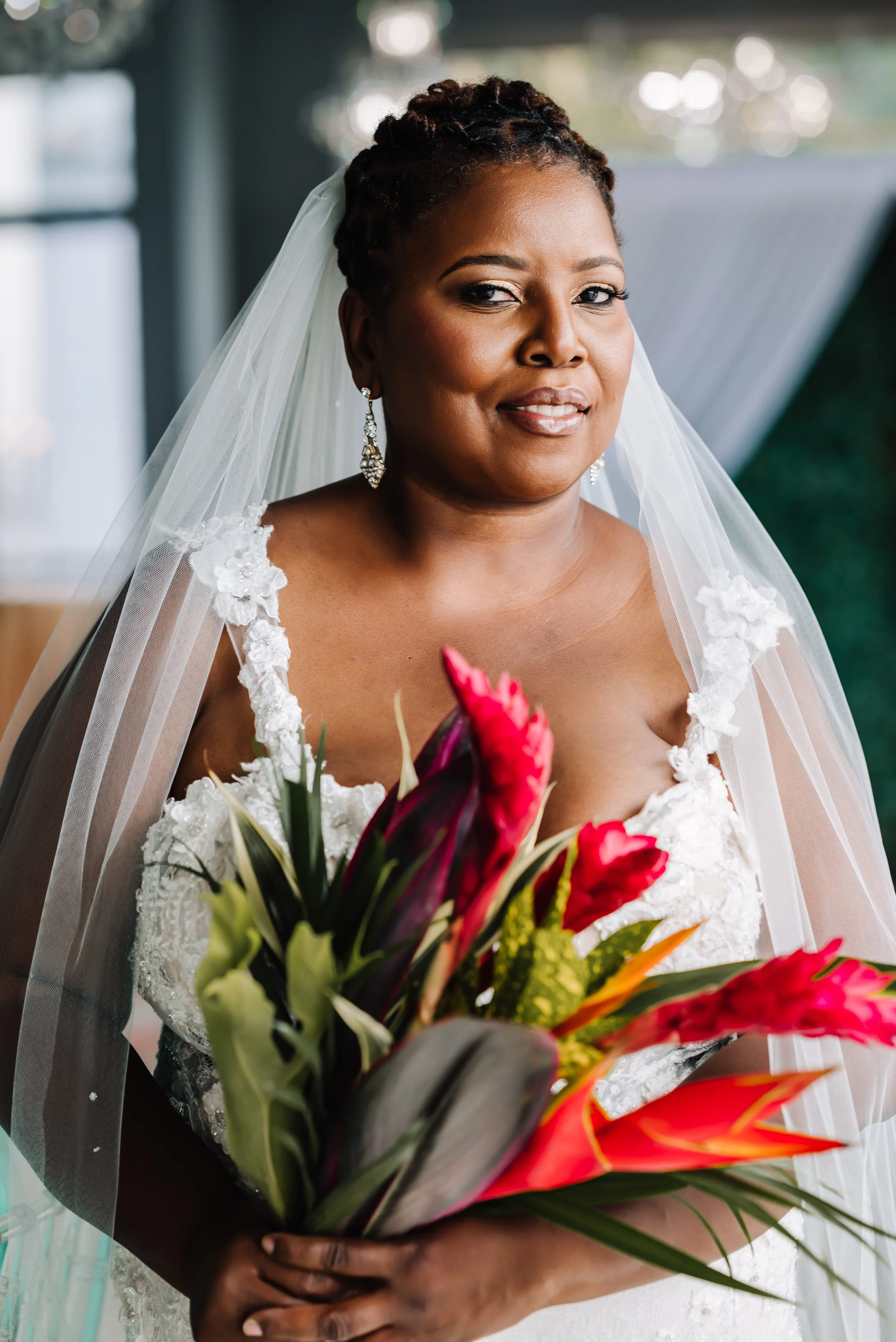 monicacassellphotography-tropicalstyledshoot-watersedge-96.jpg