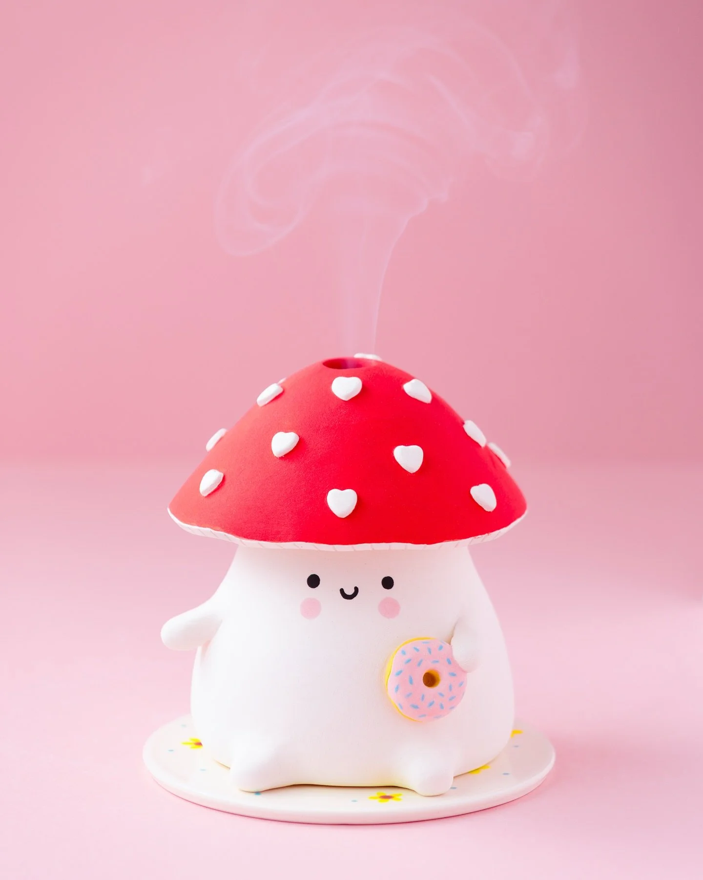A little mushroom magic 🍄 

Meet Misty! She is one of my newest incense burner designs which has been created to keep your home smelling sweet whilst bringing you the cute Fubsies charm. 

This design came as part of my most recent collection of wor