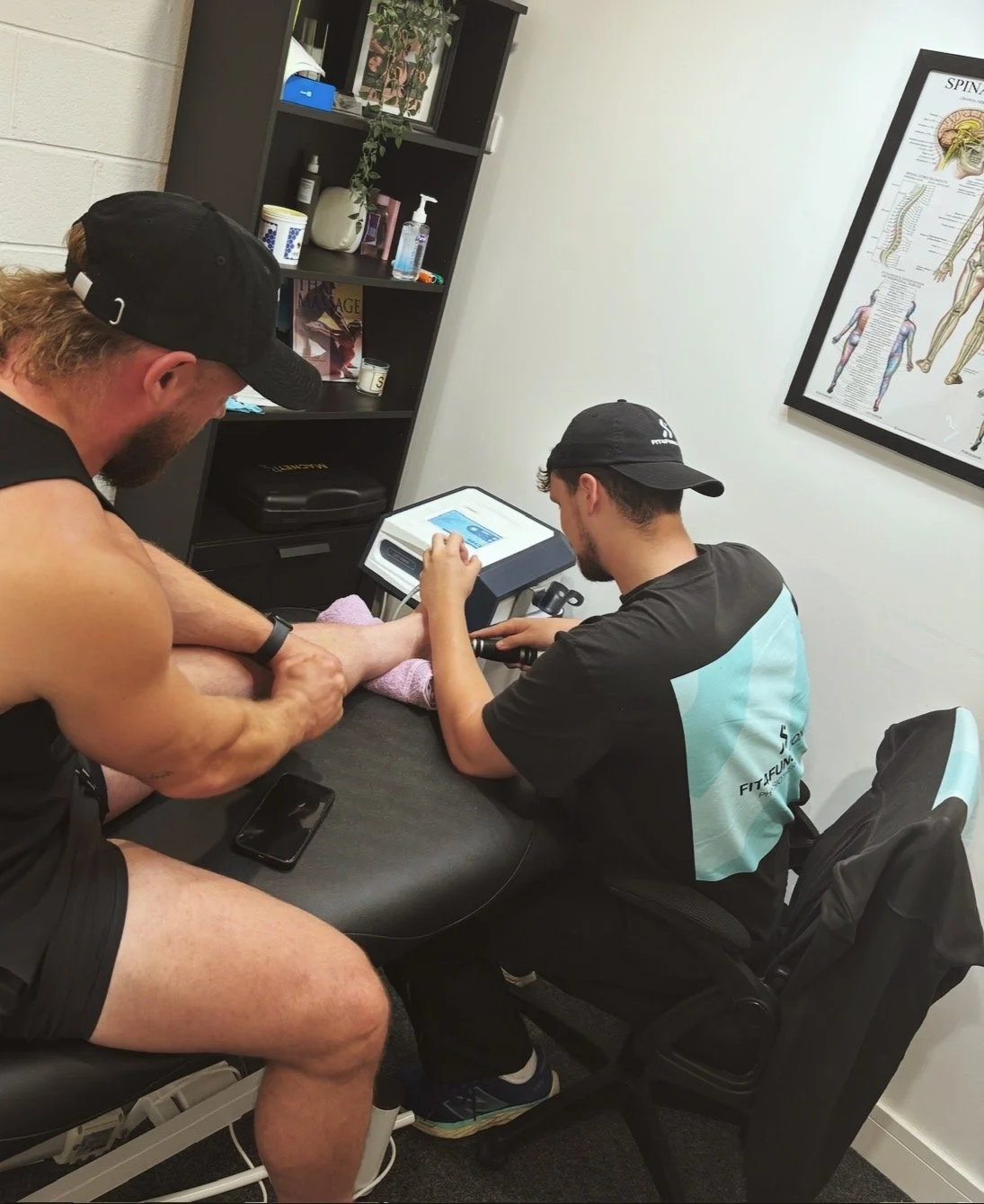 Shockwave treatment for plantar fasciitis in athletes to reduce heel pain and return to sport