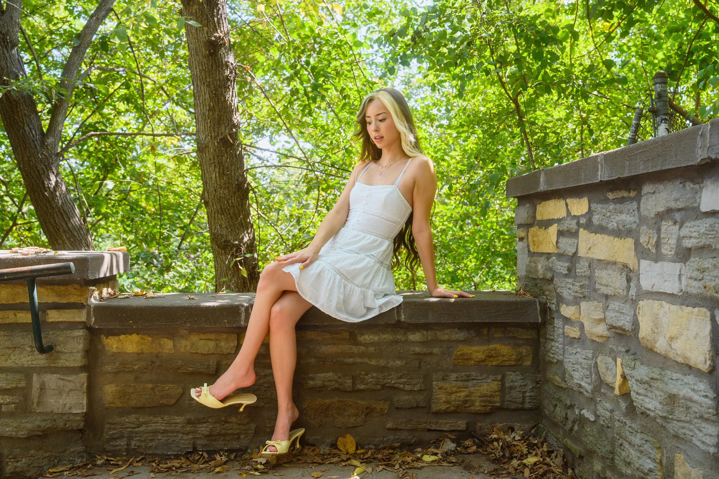 Lilly Bean Senior Photos 08-30-2026 (40).JPG