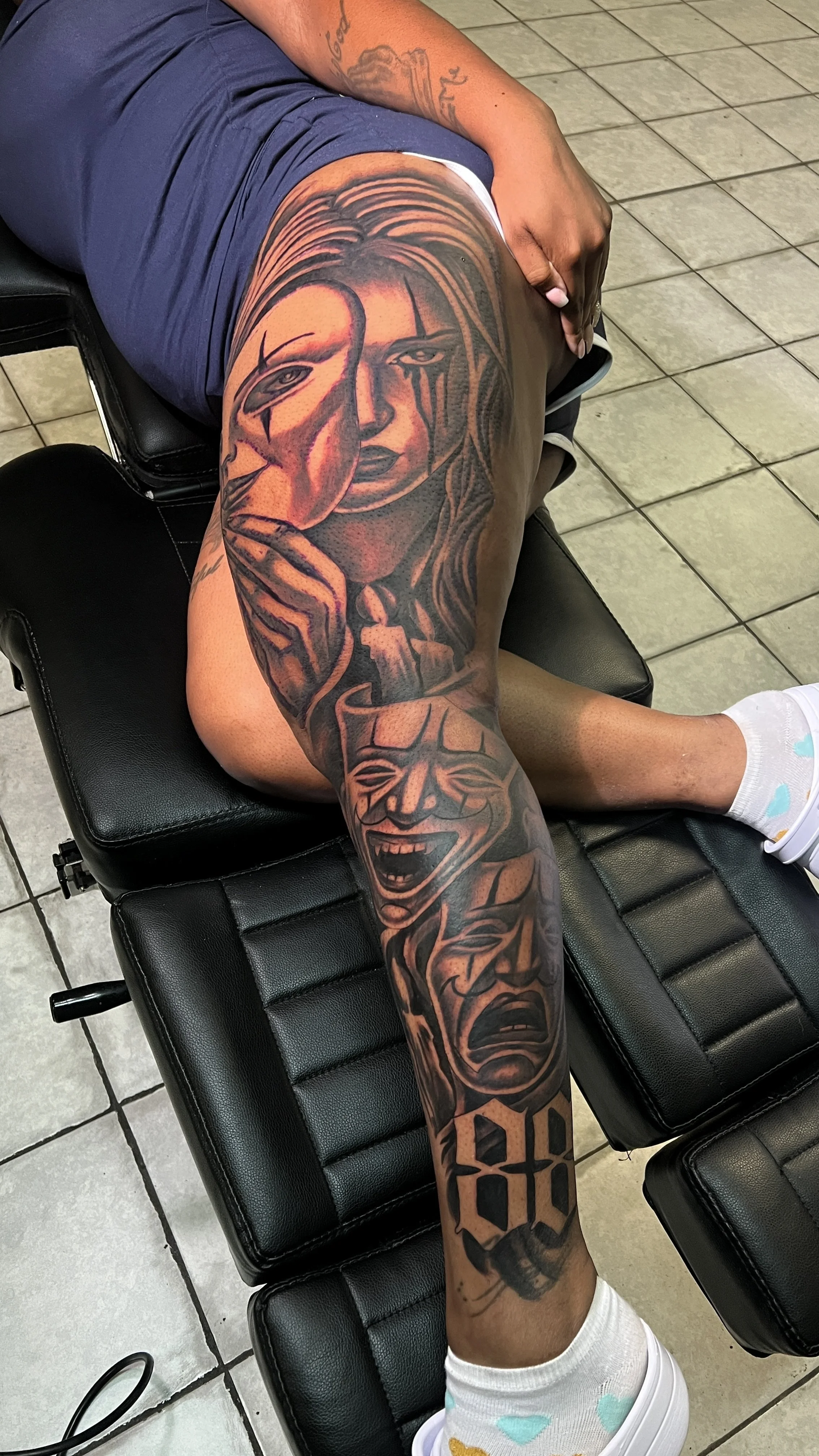 BLACK & GREY, SLEEVE, GEMINI