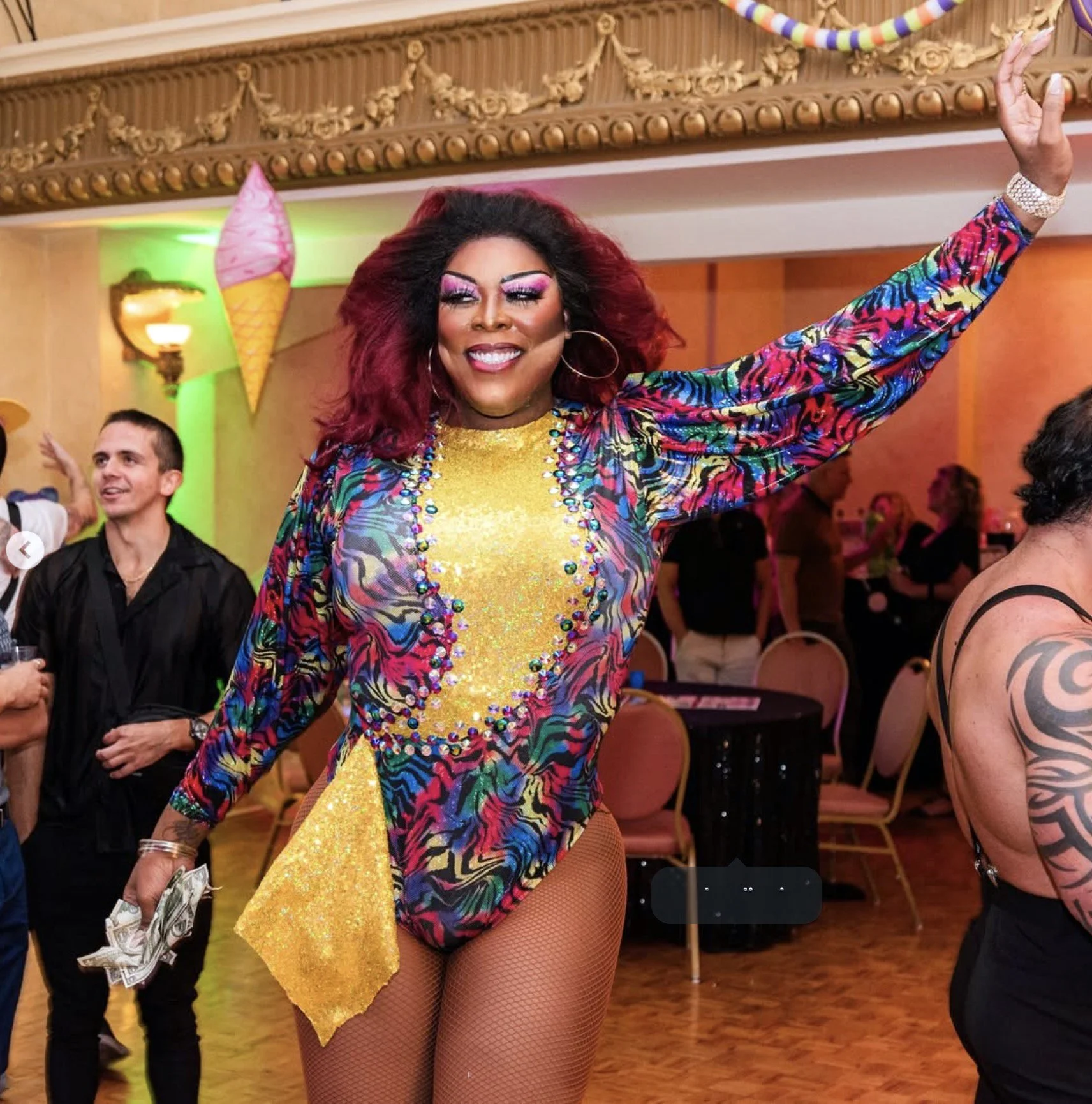 Glamorous Drag Star: Tampa FL