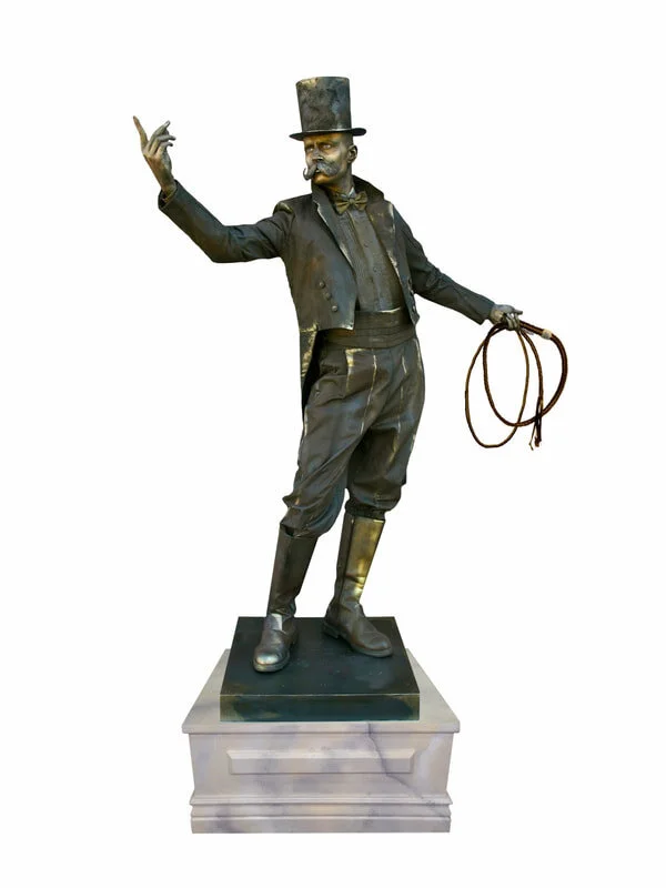 Bronze Occupational Living Statues Exquisitely costumed performers