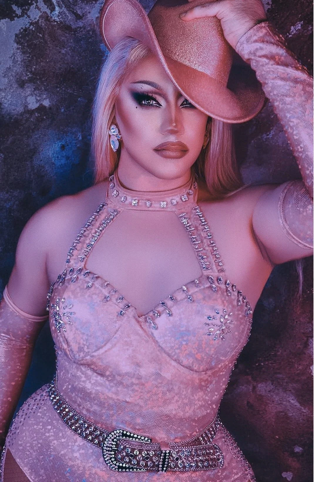 Dazzling Drag Queen: Connecticut