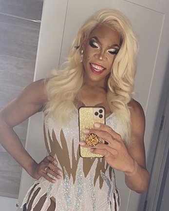 Drag Queen Glamazon, NYC.