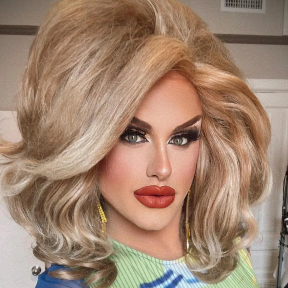 Chicago Drag Queen Glamour Gal