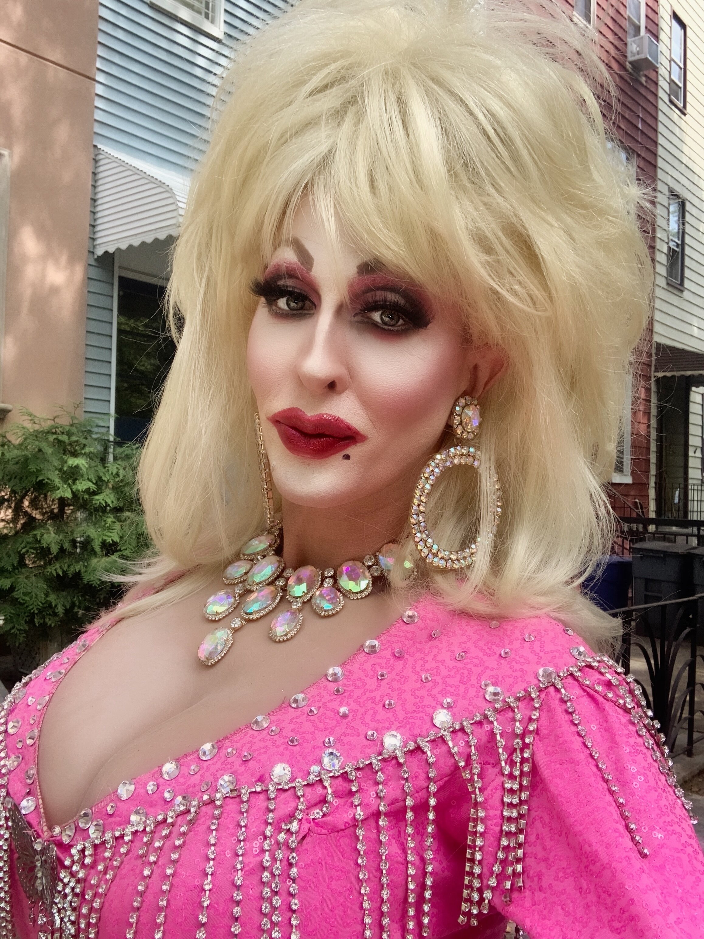Dolly Parton Impersonator NYC