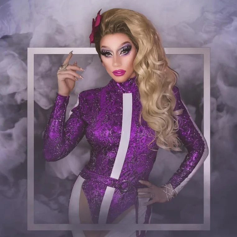 Dazzling Drag Queen: Connecticut