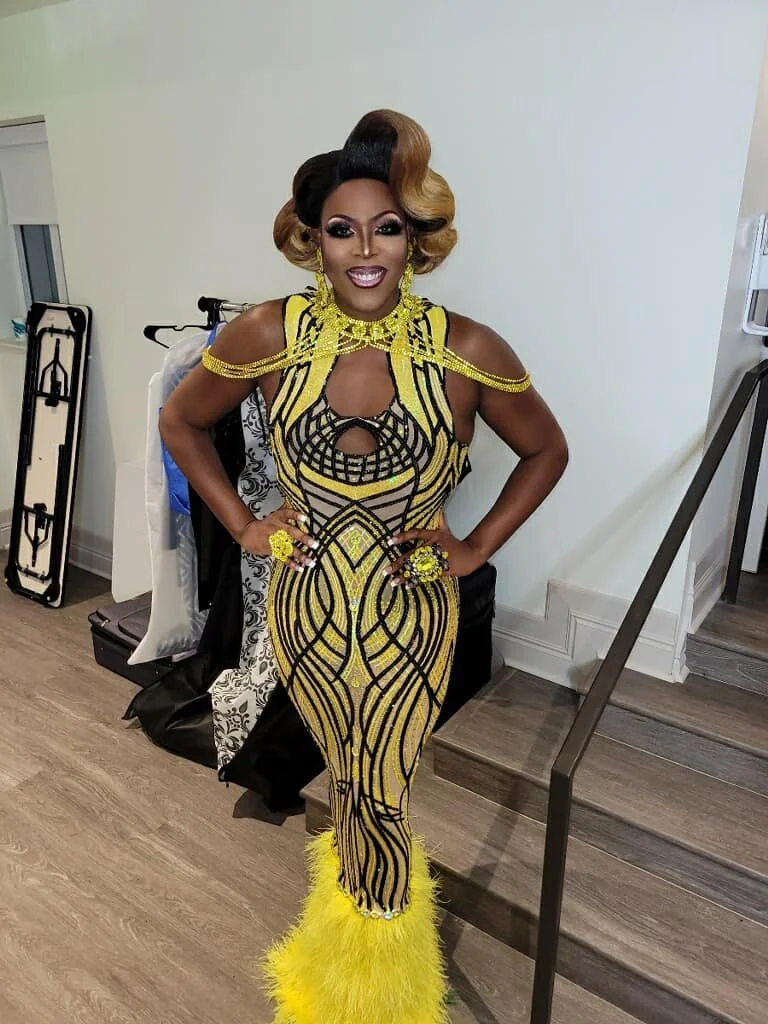 Glamorous Drag Star: Tampa FL