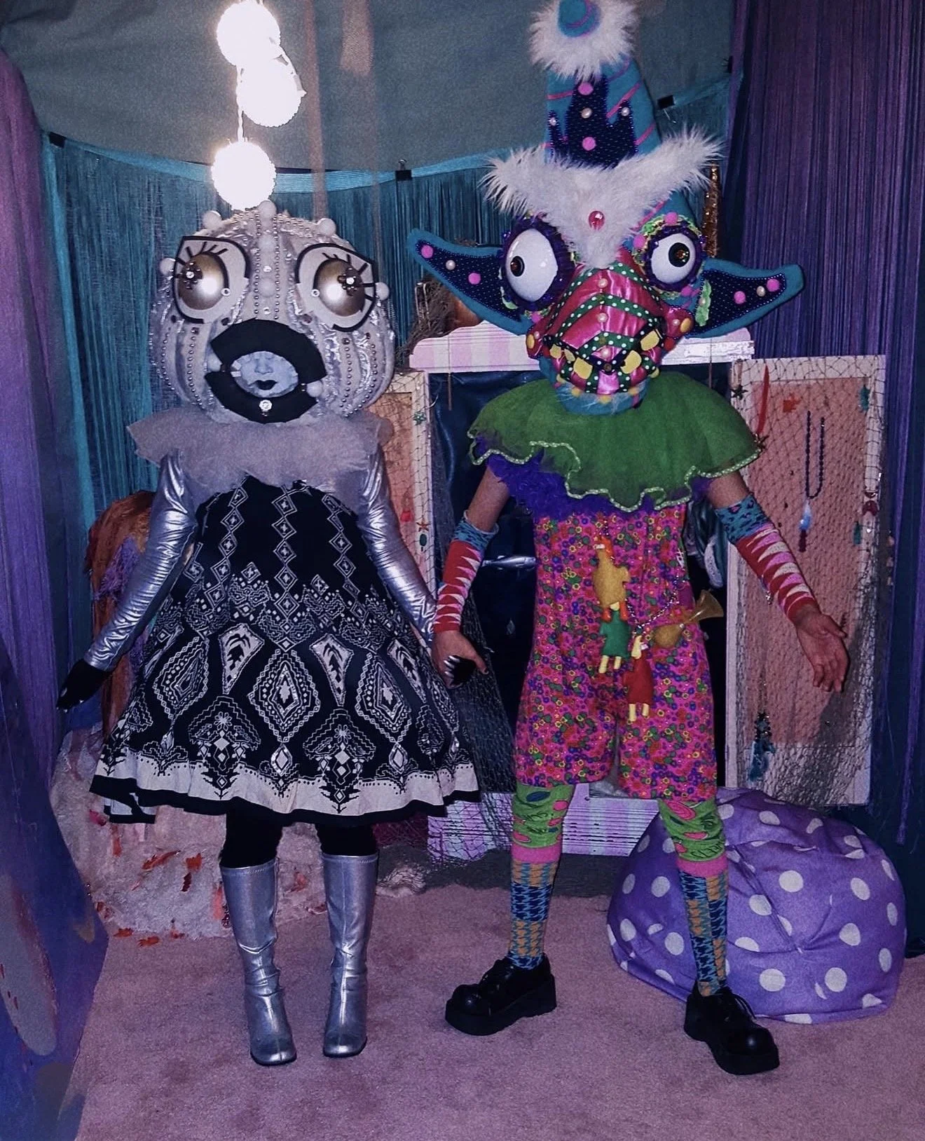 Psychedelic Dancing Dolls