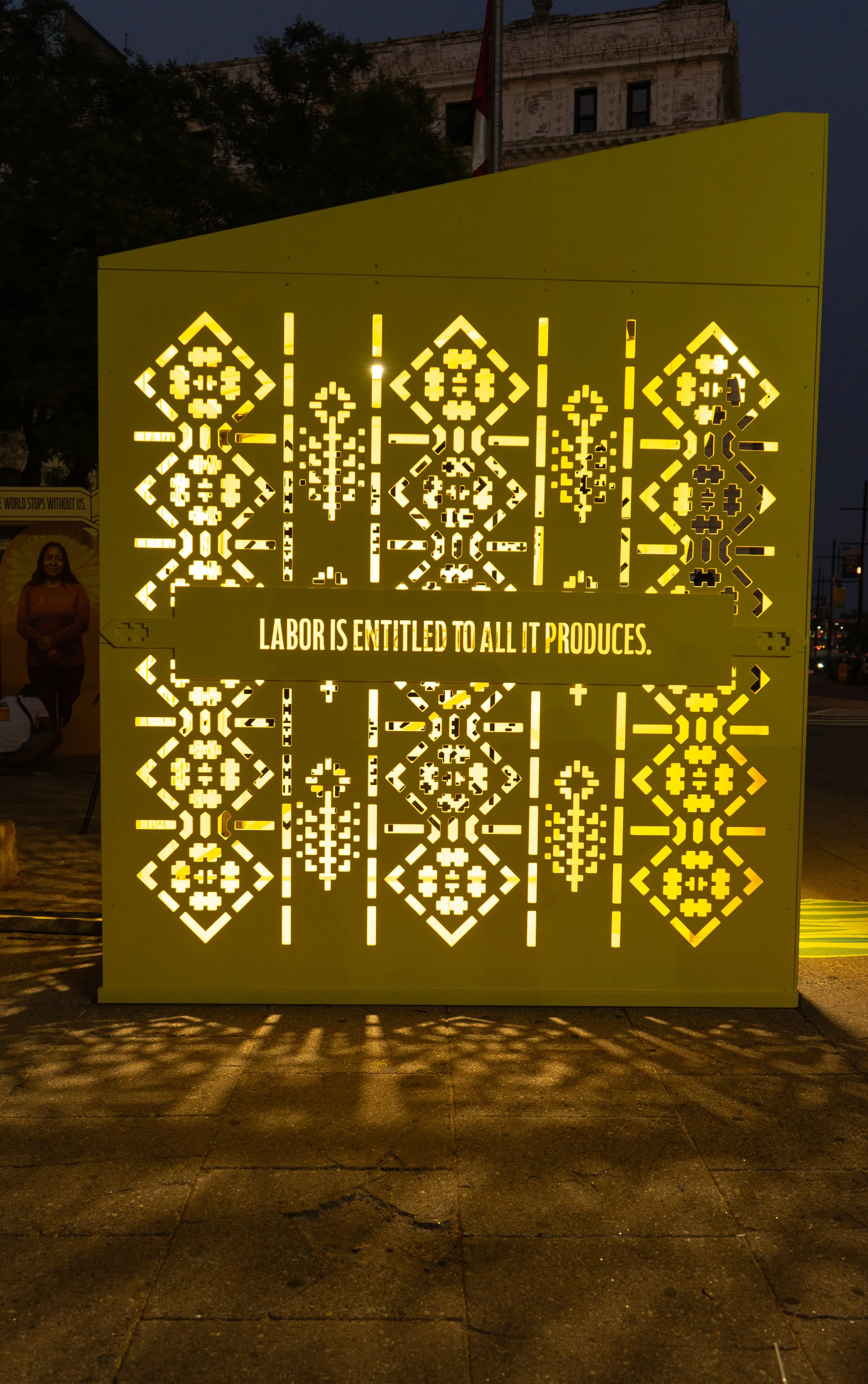 Monument 1g.jpg