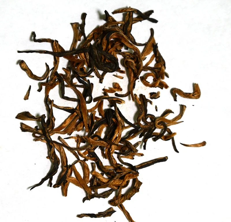 Golden buds yunnan loose tea