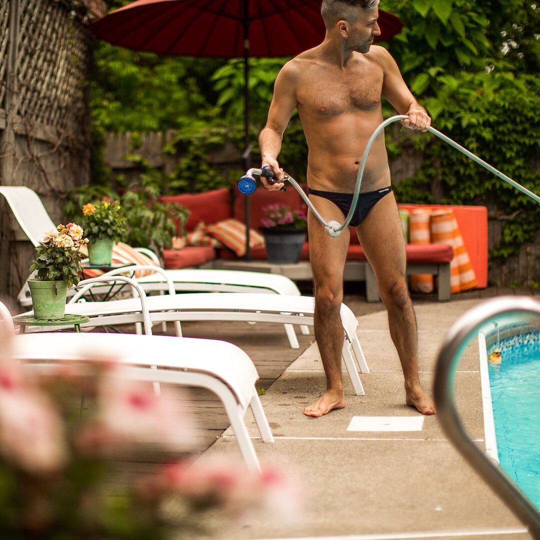 If you visit a friend for any extended amount of time, find some time to do little things for them around the house. #LeedyLogic

Pictured here, you will find me dragging the hose across my friend&rsquo;s pool to water these dried out little cuties.
