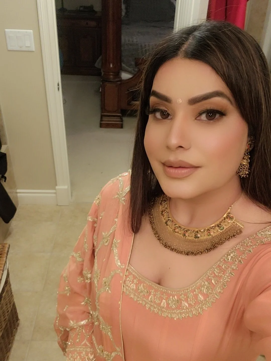 Soft glam for this gorgeous beauty 💛🌷
&bull;
&bull;
&bull;
&bull;
&bull;
&bull;
#MakeupTutorial #BeforeAndAfter #ExplorePage #PartyMakeup #GlamMakeup #SoftGlam #MakeupInspo #MakeupLover #DesiMakeup #IndianMakeupArtist #BridalMakeup #EventGlam #Beau