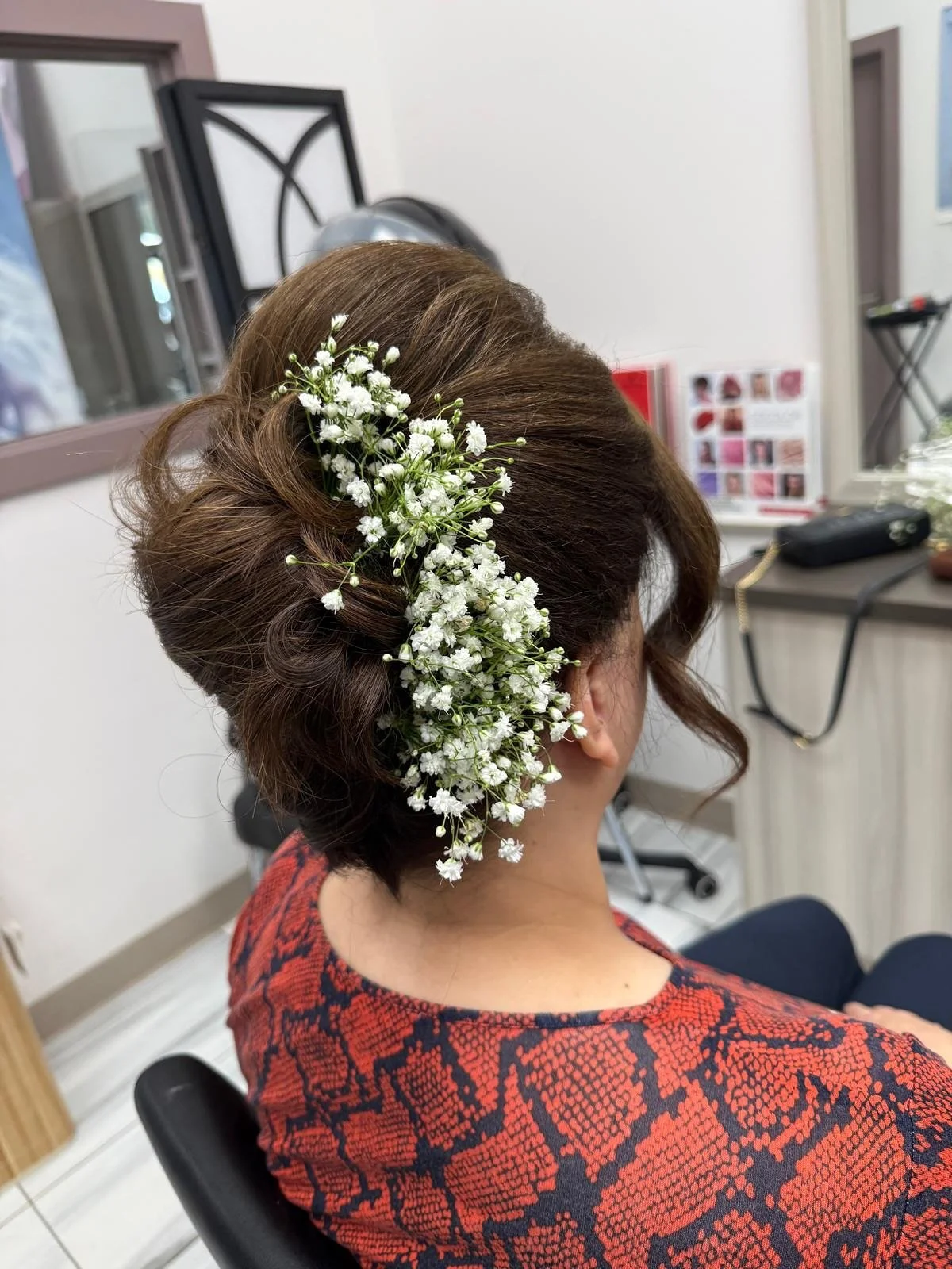 Our take on the classic French twist bun 🤍
.
.
.
.
#Updo #BridalHair #WeddingHair #ElegantUpdo #FormalHairstyle #HairInspo #EventHair #HairGoals #GlamHair #HairTrends #HairArtist #HairstyleInspo #BridesmaidHair #SoftUpdo #ClassicHair #SalonStyle #Ha