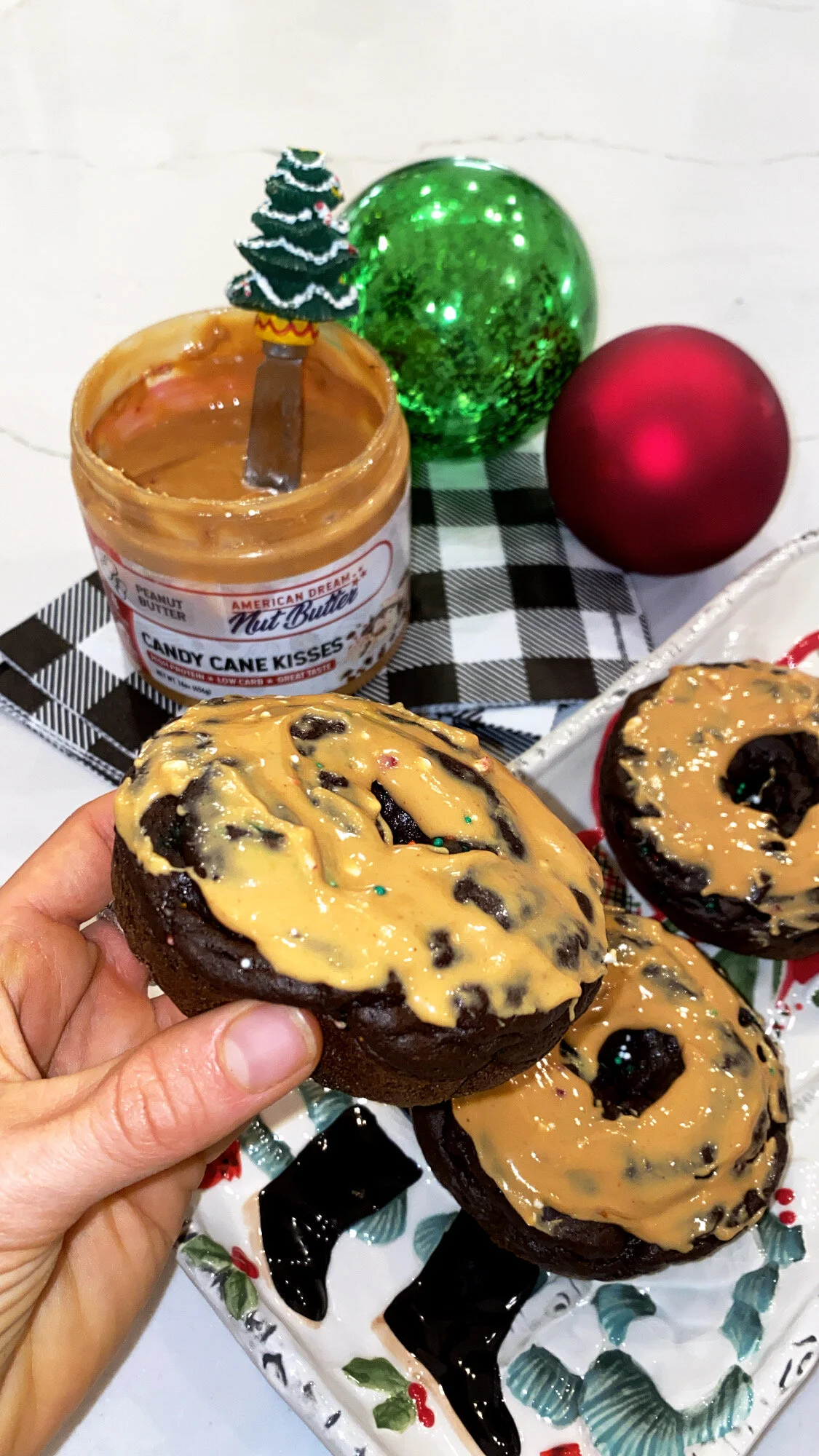 Peppermint Protein Donuts