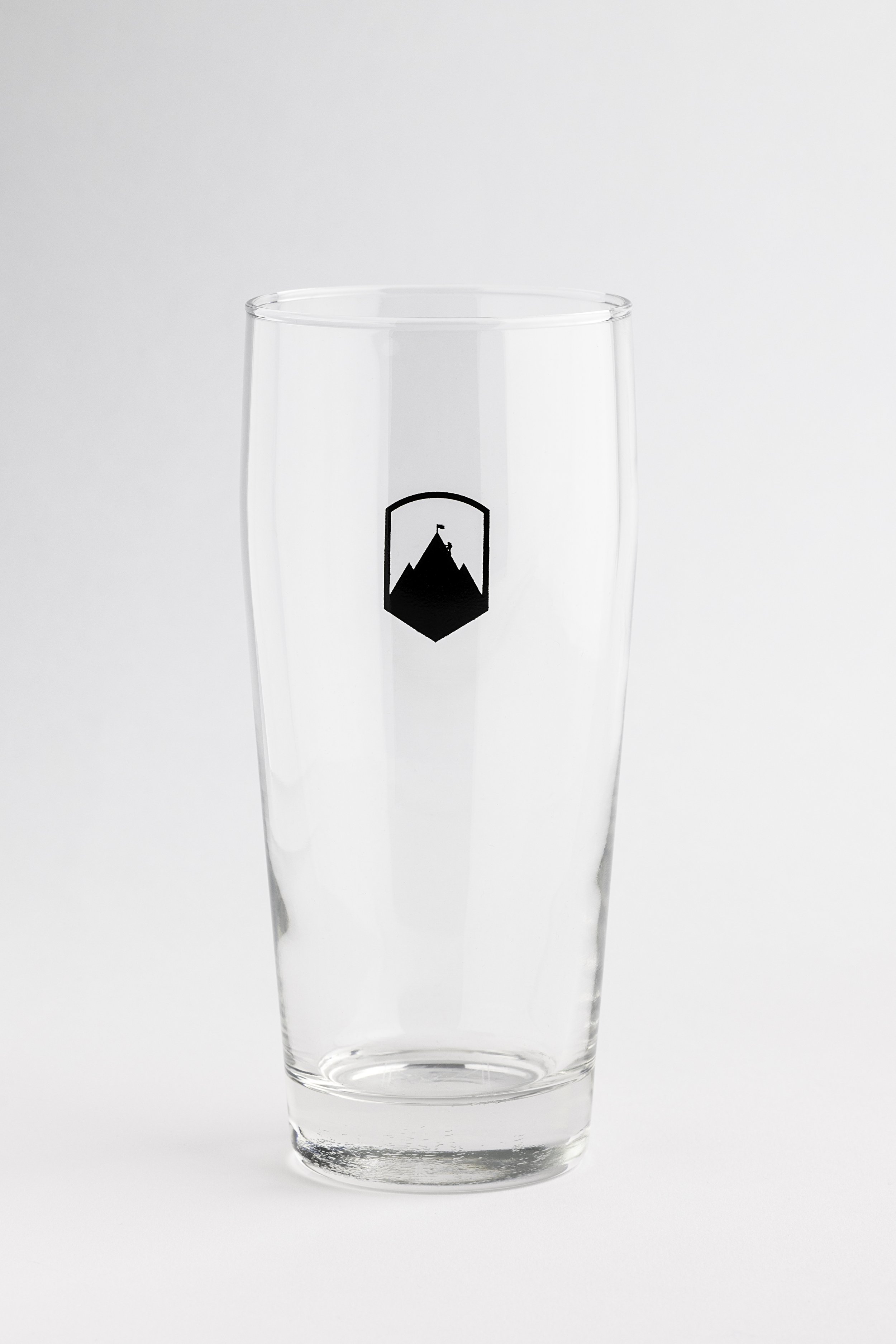 Ambitious Ales - Glassware-Transactional-1.jpg