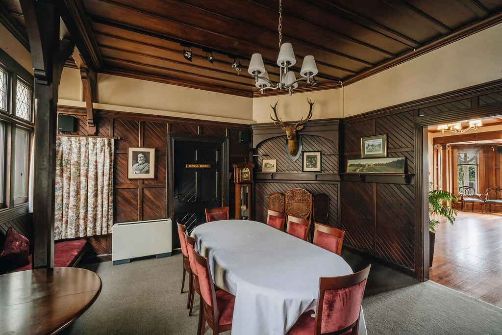 Snug  This cosy wood-pannelled nook is a great spot for a quiet retreat or for an intimate lunch, dinner or gathering.  Capacity:&nbsp;15 Rental:&nbsp;$30.00 per booking