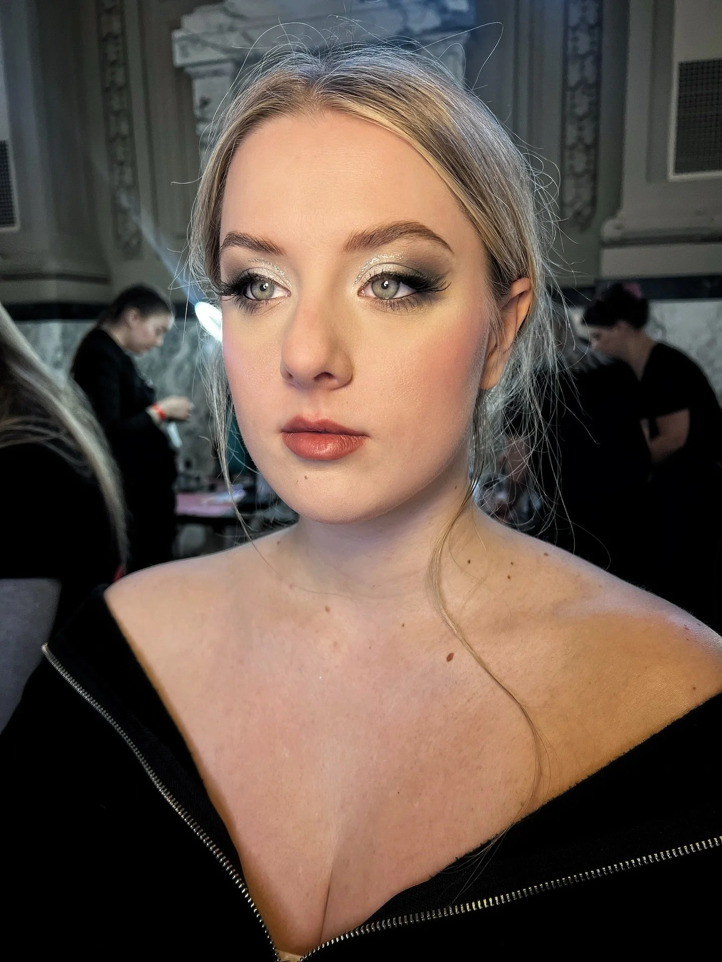 Filed under S for #slayed 

#kcmua #kcmo #kcmakeupartist #fashionshow #kcfw #fashionshowmakeup #mua #kansascityphotographer #kansascityweddings #kansascitymodel #kansascitymakeupartist #glam #fullglammakeup #fullbeat #bts #foryou #makeup