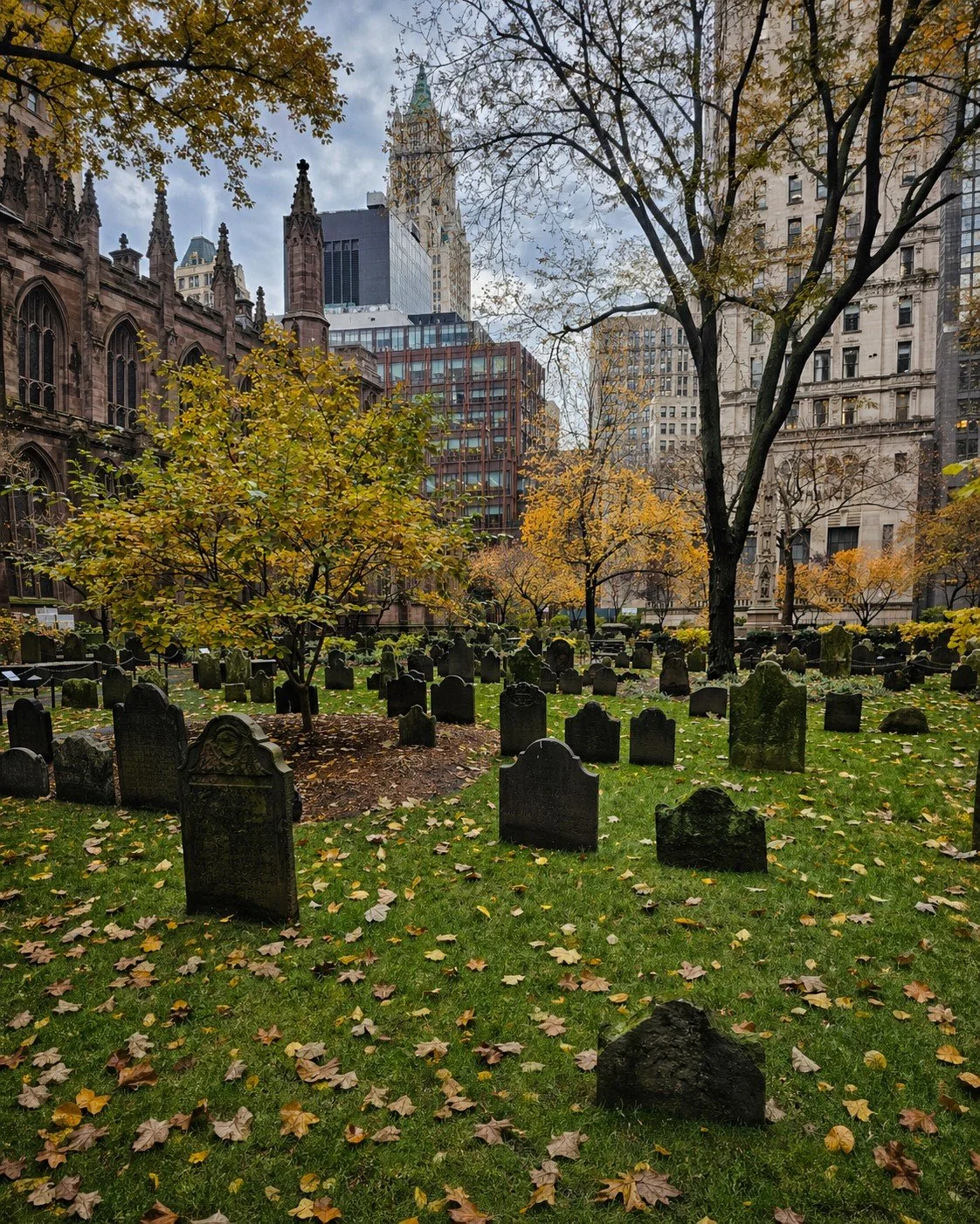 Trinity Churchyard, Broadway, NY