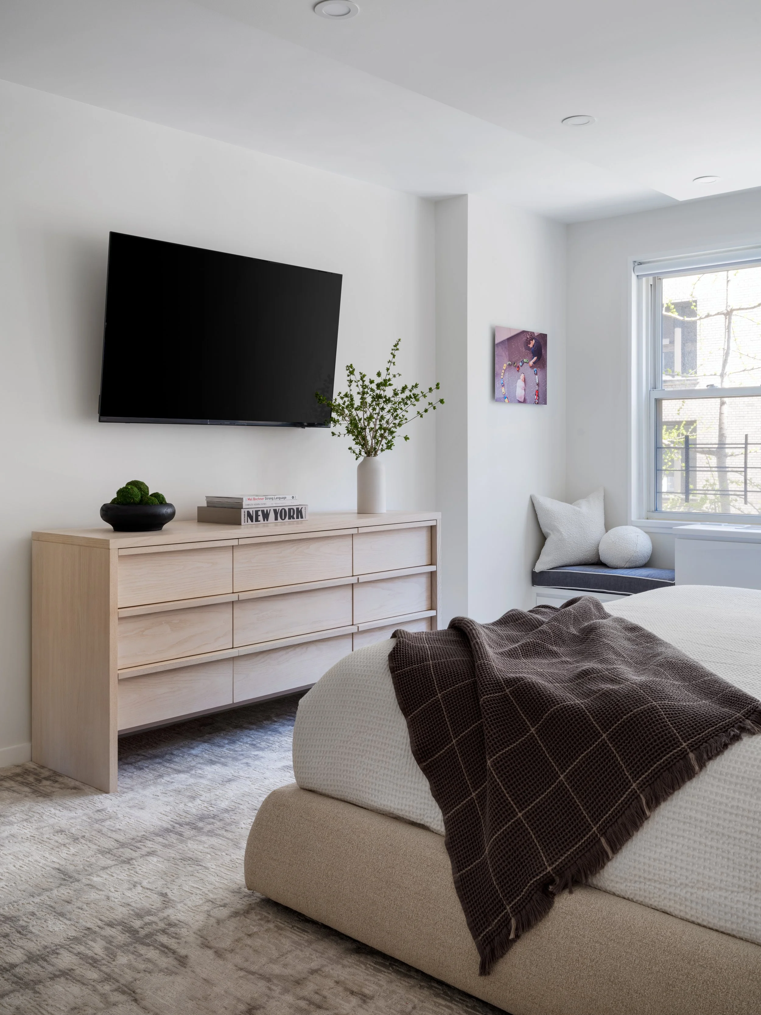 4.13.23 Dawn Interiors_E 84th St_Web-3.jpg