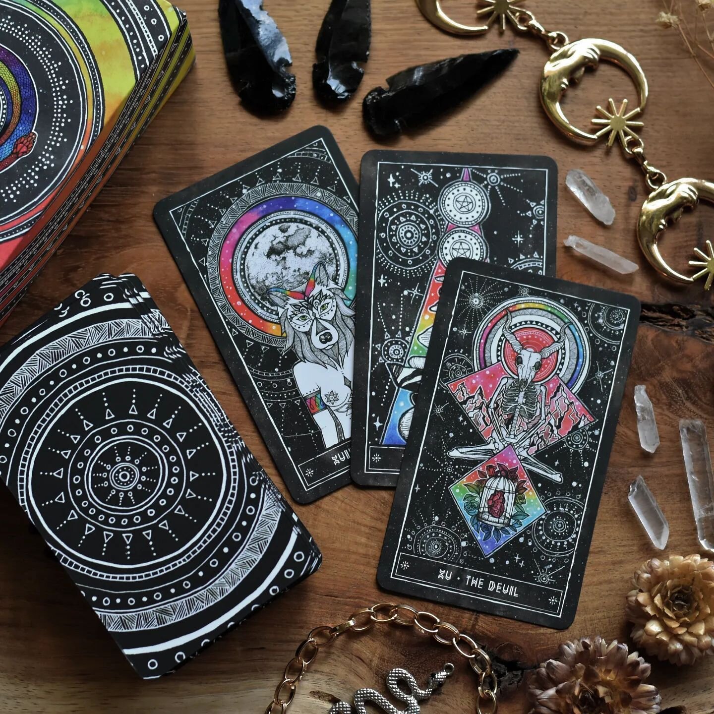 ✨️✨️✨️ THERE'S ONLY 14 COSMIC VISIONS TAROT DECKS AVAILABLE TO PURCHASE!!! ✨️✨️✨️

Just a little reminder that this will be your last chance to own a copy of the first edition. It will not be printed again (as it is now - with borders and this partic