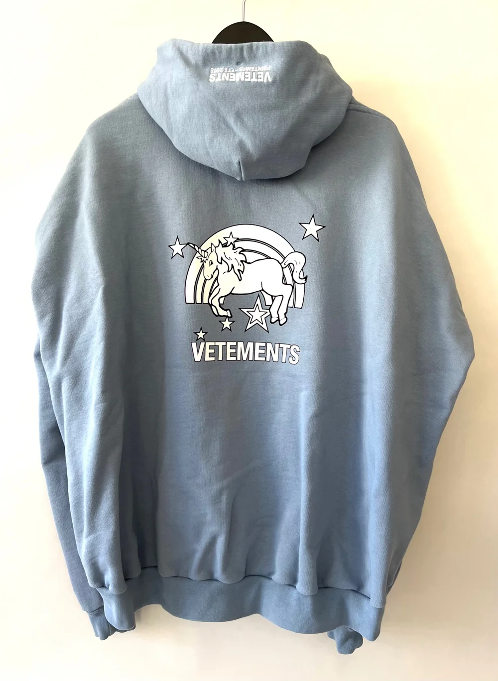 Vetements Unicorns And Rainbows Blue Hoodie size S/L Authentic